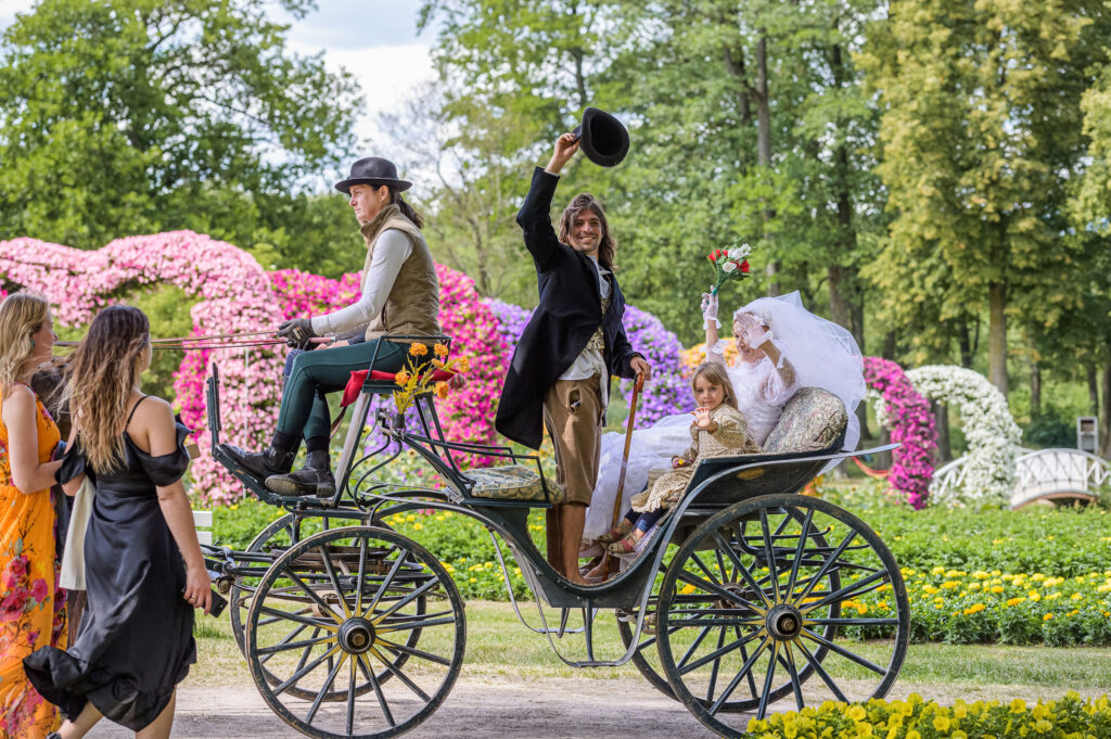 Pakruojo dvare atidaromas Vasaros gėlių festivalis