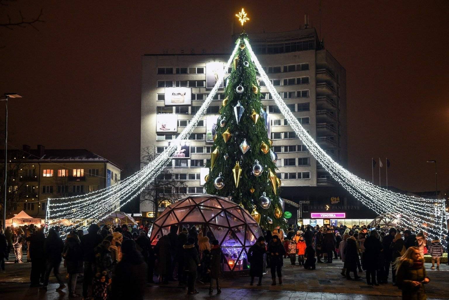Gražiausios Kalėdų eglutės Lietuvoje- Panevėžys