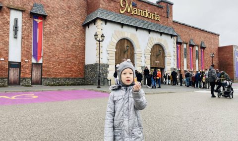 Mandoria didžiausias uždaras pramogų parkas Lenkijoje