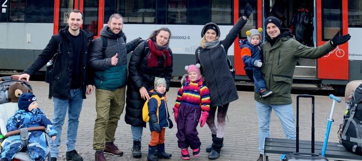 Kelionė į Varšuvą traukiniu su vaikais – rimtas iššūkis, ar smagi patirtis?