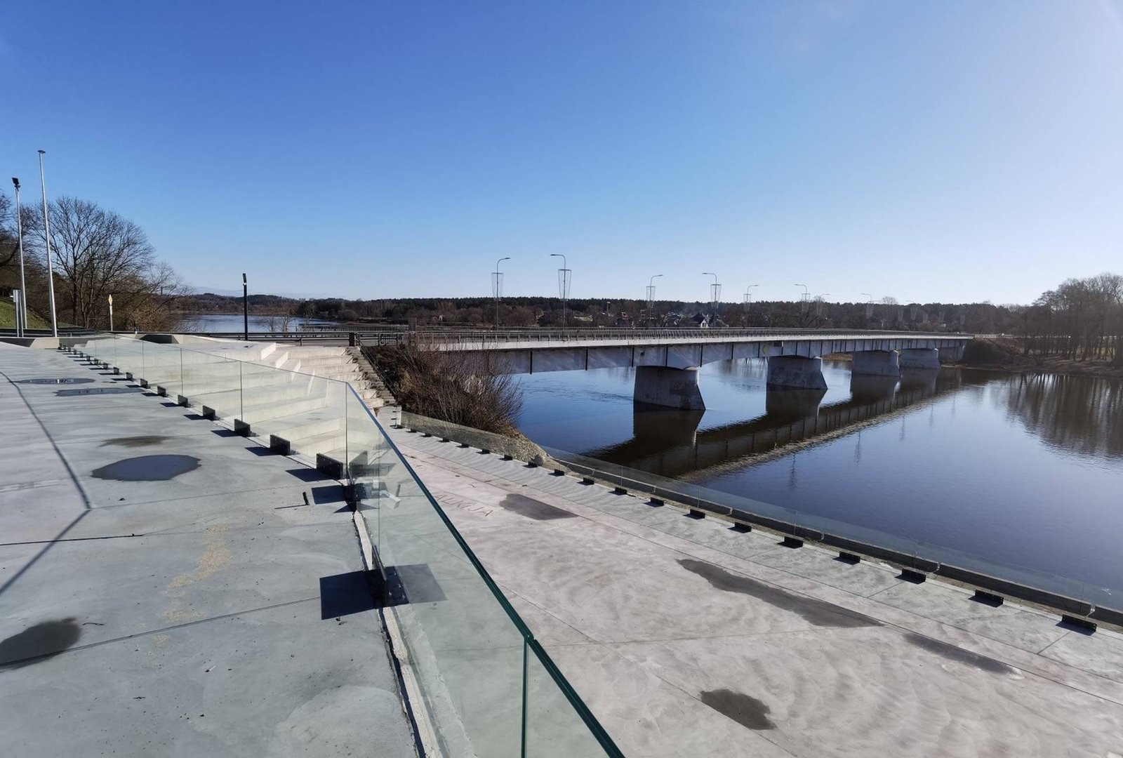 Apžvalgos aikštelė Prienuose prie ženklo Suvalkija/Dzūkija