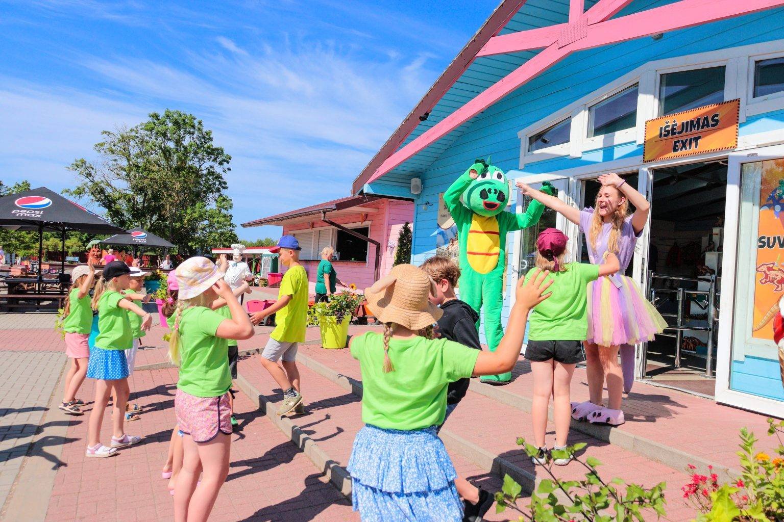 Dino parko stovyklos vaikams