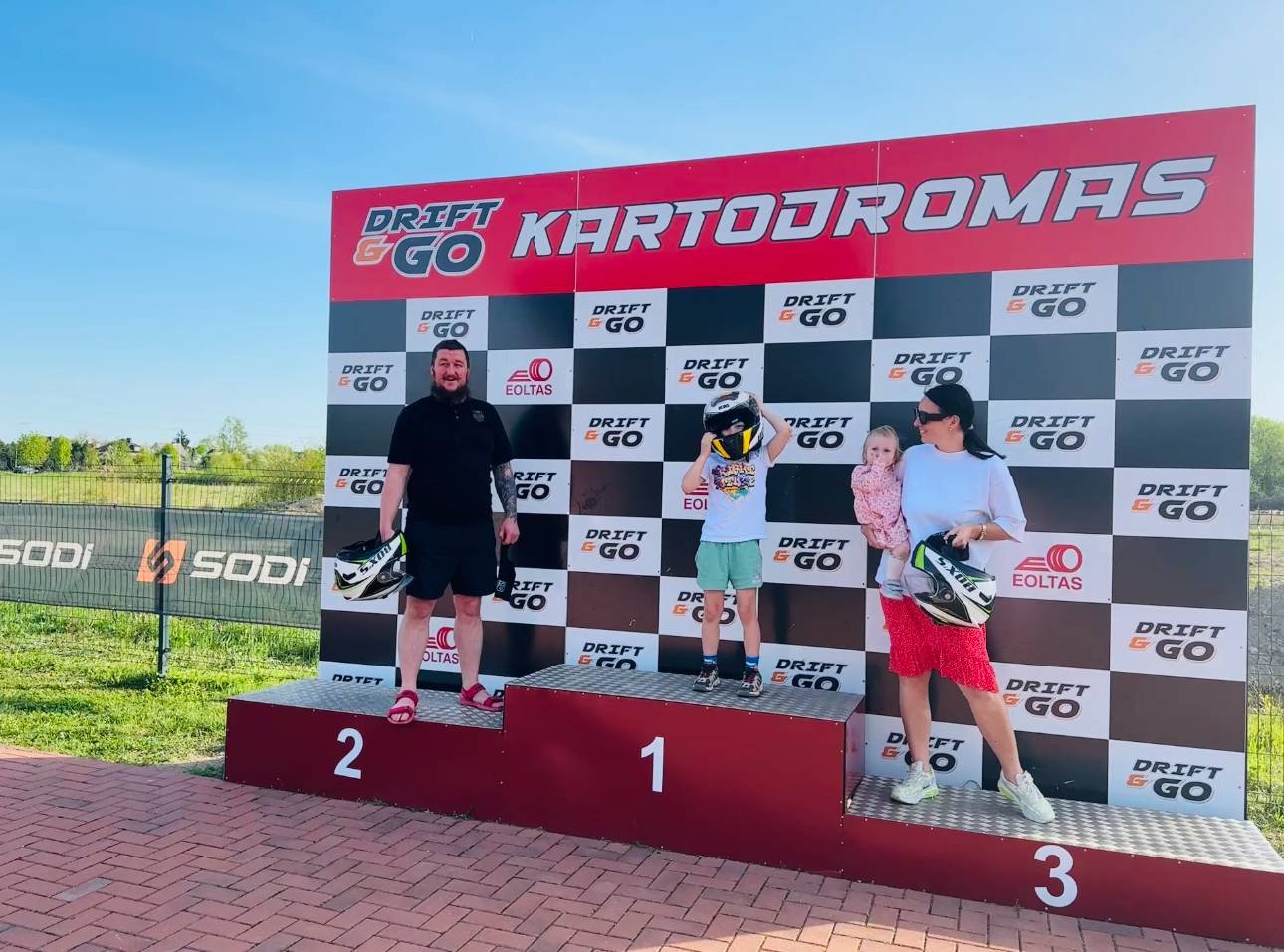Drift&Go kartodromas Šiauliuose