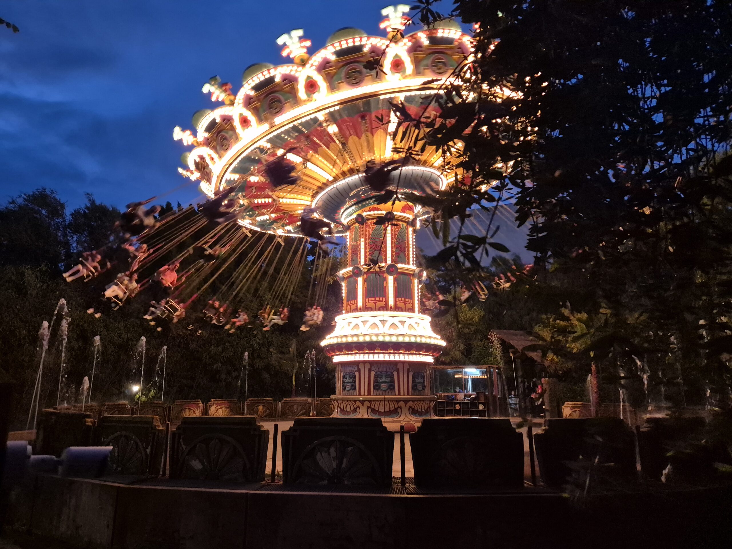 Baisiausiai smagus Helovynas populiariausiuose Europos pramogų ir atrakcionų parkuose