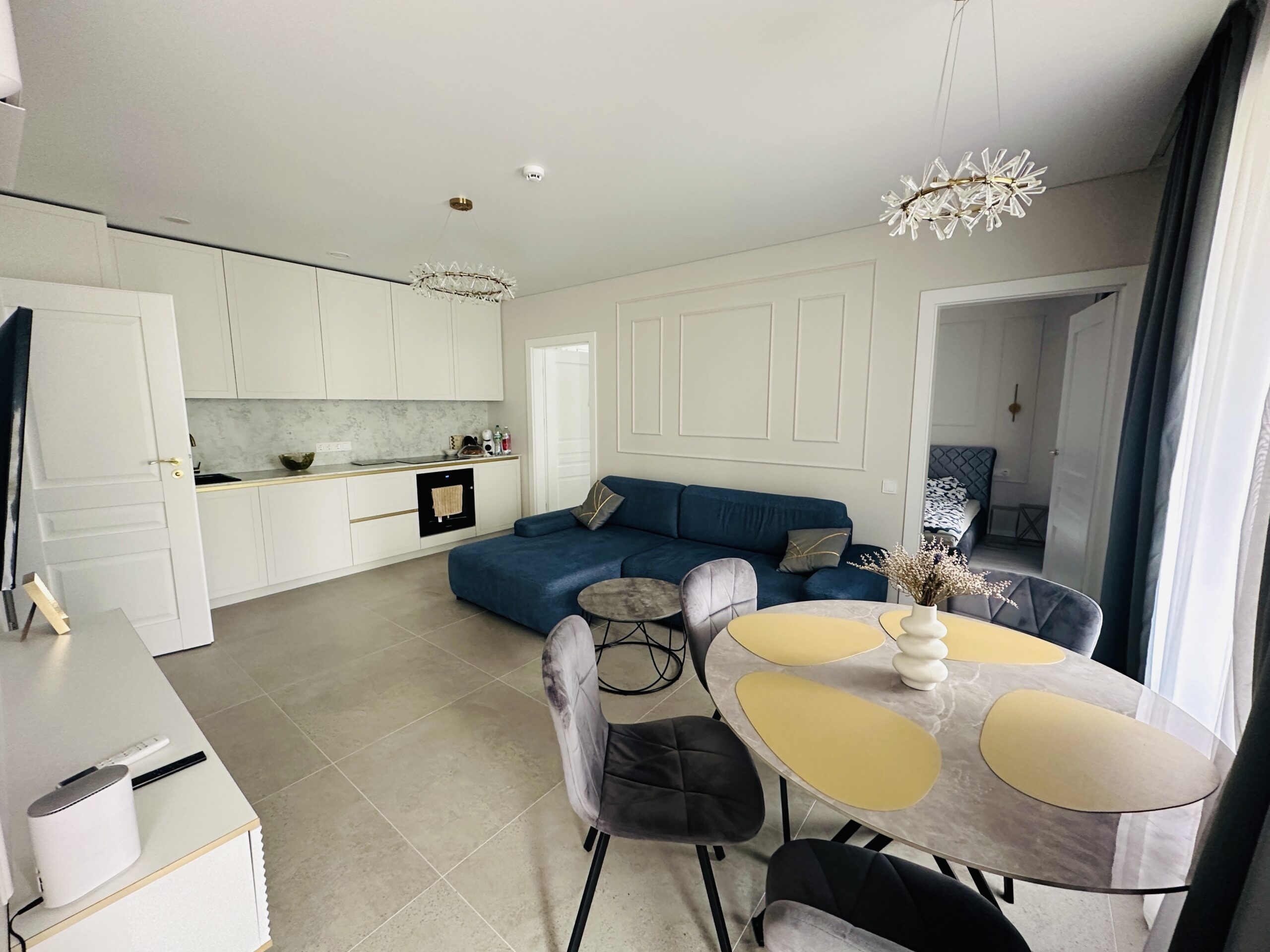 Kur apsistoti su vaikais prie jūros. Apartamentai šeimoms