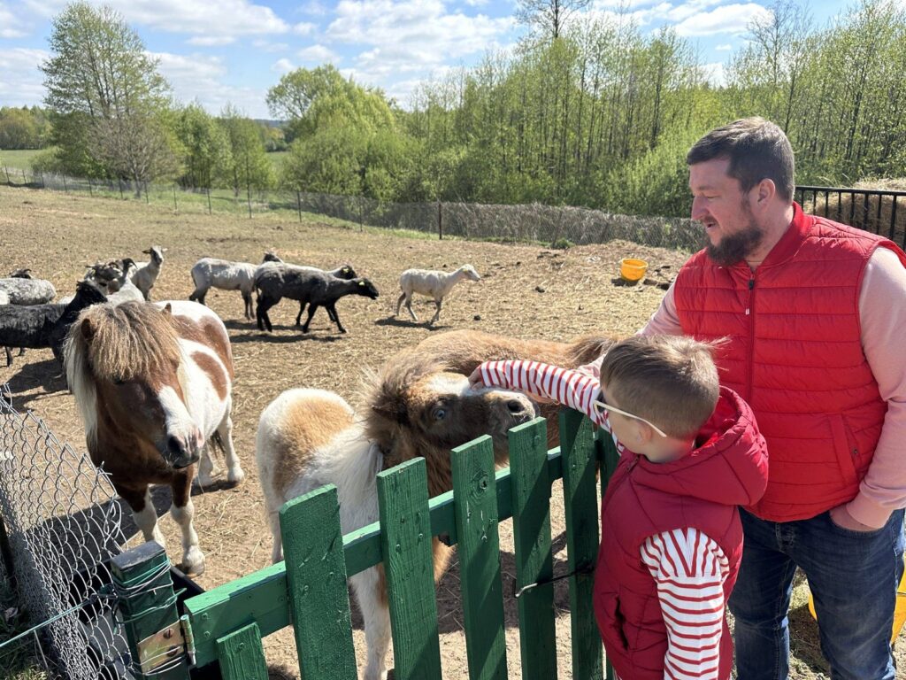 Avių ganymo edukacijos ir ūkis "Unikalus greitis"