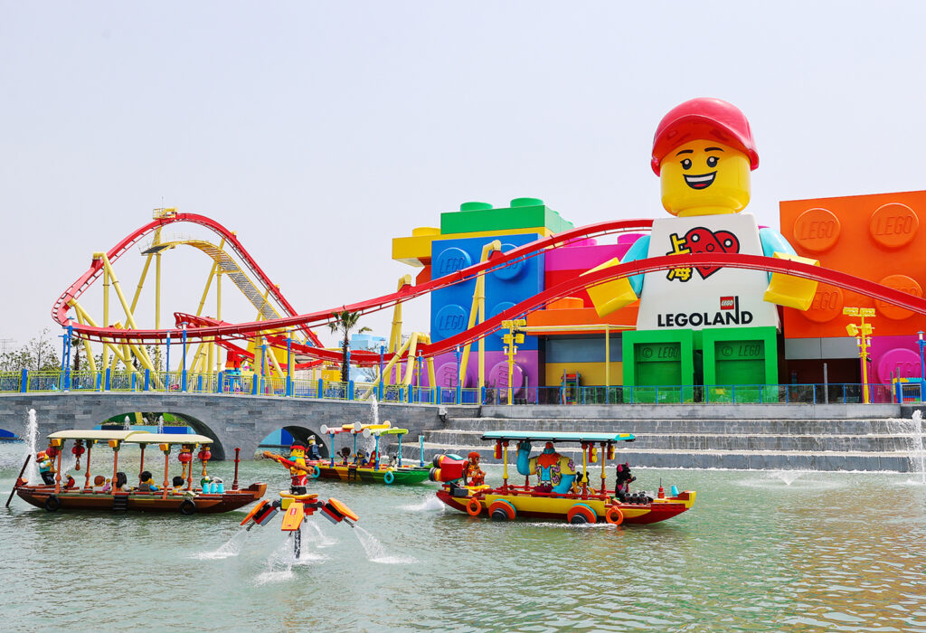 Šanchajuje atsidarė didžiausias LEGOLAND parkas