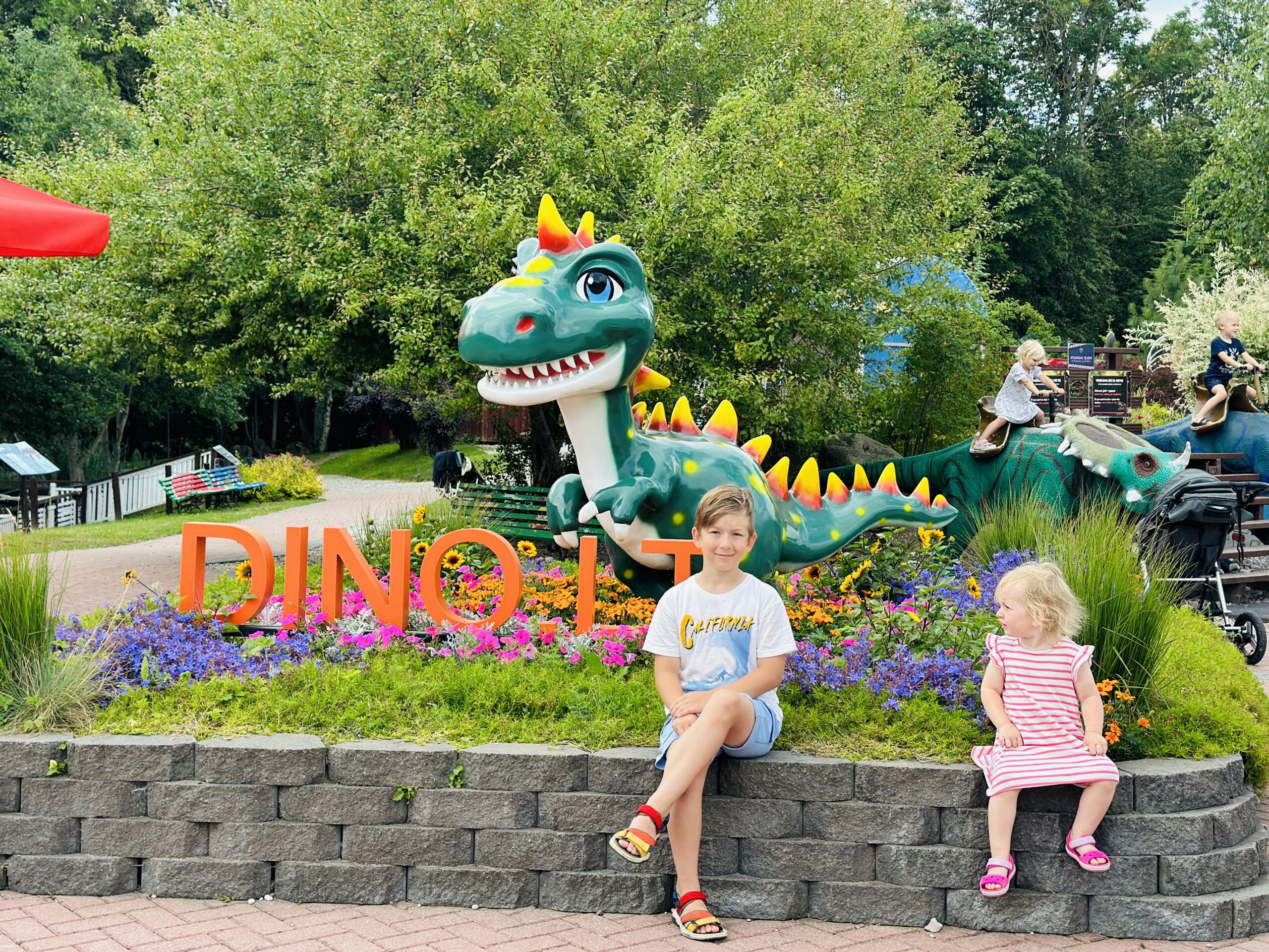 Didžiausias dinozaurų parkas Baltijos šalyse