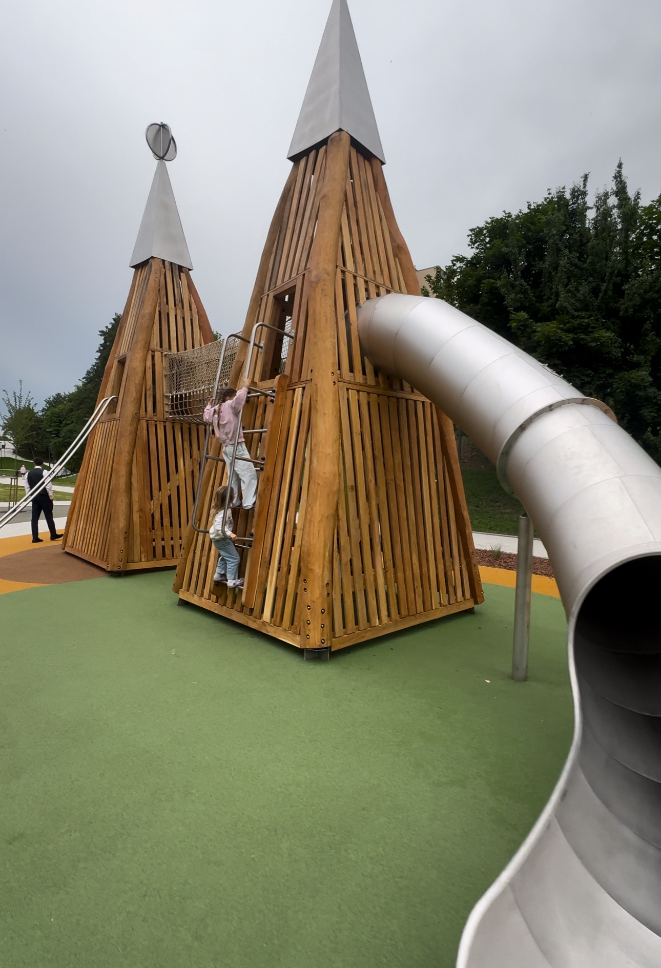Kovo 11-osios parkas Kaune: nauja įspūdingiausia žaidimų aikštelė Lietuvoje