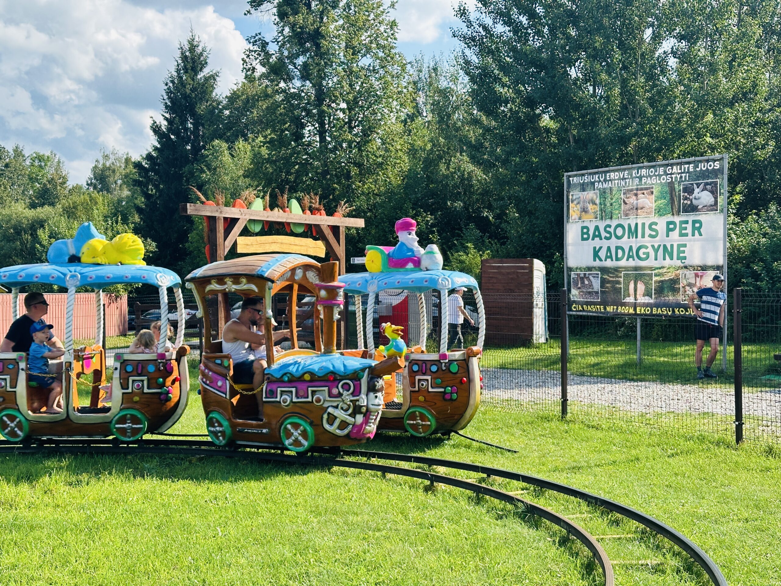 Pigios laisvalaikio idėjos šeimoms visoje Lietuvoje