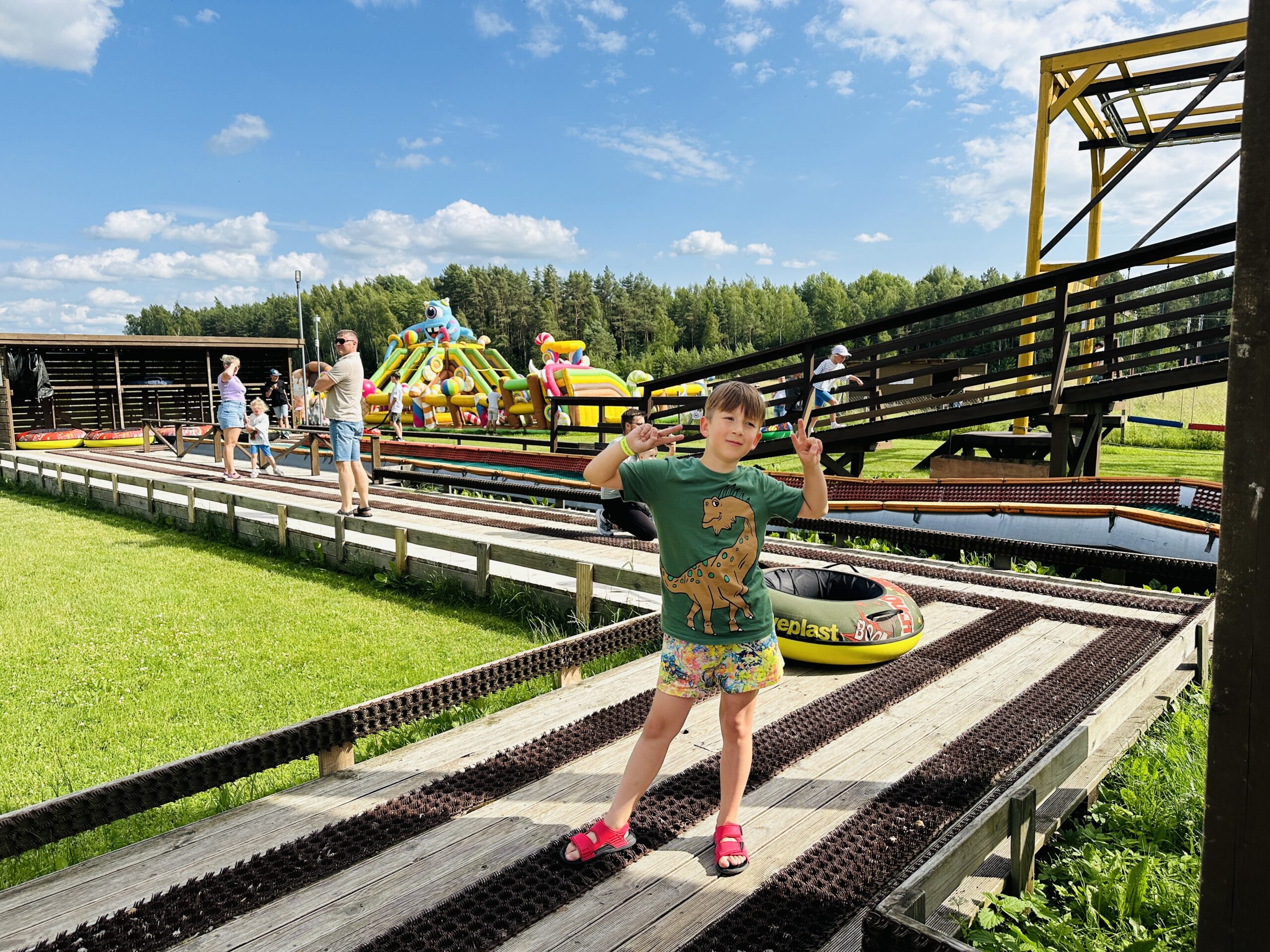 LABI parke - kukurūzų ir kanapių labirintai, putų šou ir daugiau nei 50 pramogų visai šeimai