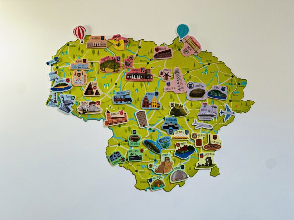 Atraskite Lietuvą su vaikais: edukacinis Lietuvos žemėlapis