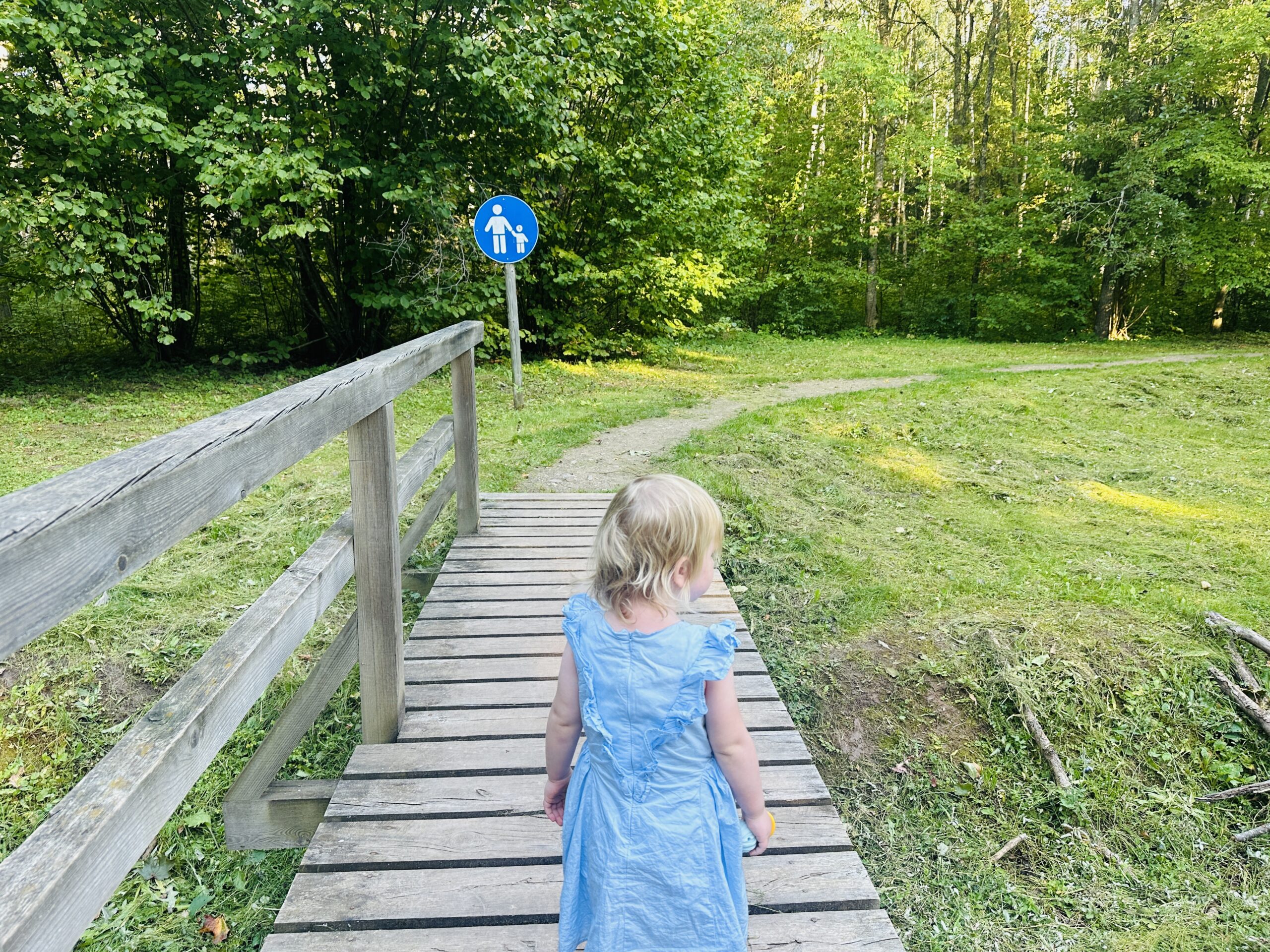 Buktos pažintinis takas su vaikais