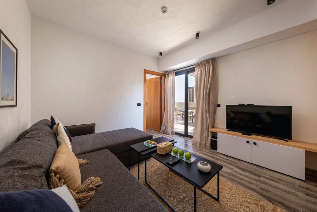 HOTEL ARTIS viešbutis nuo 395 eurų Romoje