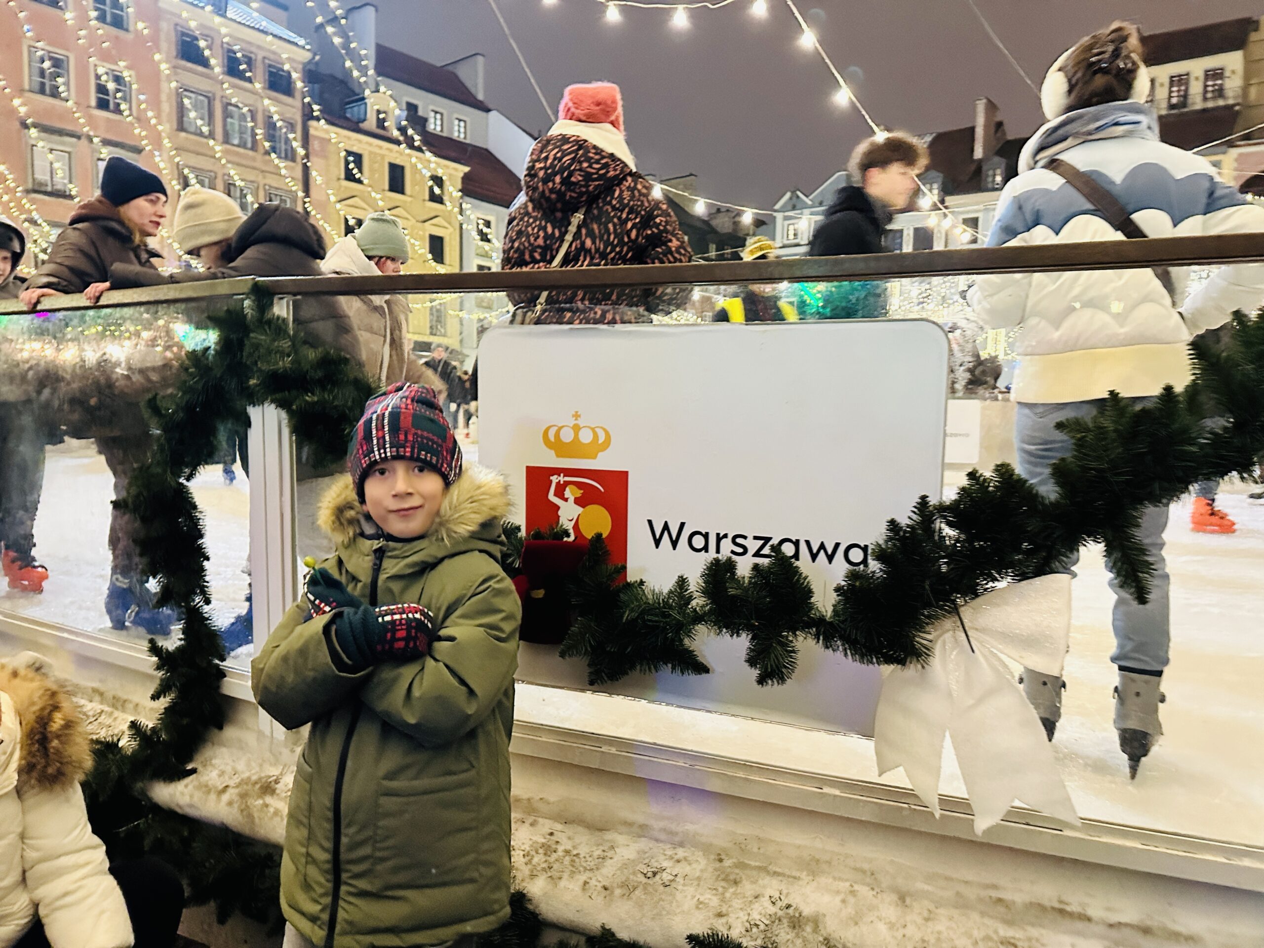 Kalėdinės ledo čiuožyklos Varšuvoje