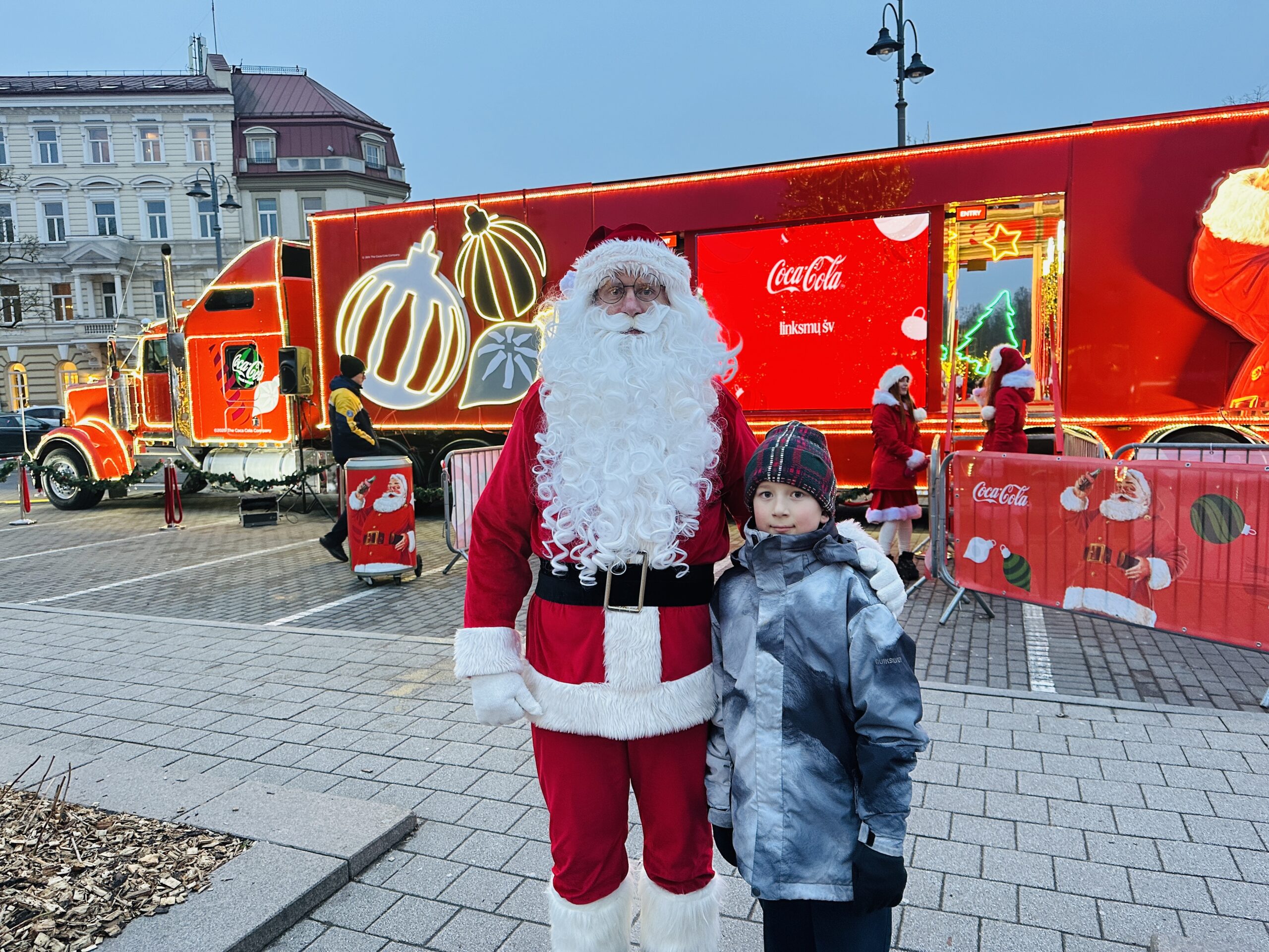 Coca-Cola karavanas Vilniuje Katedros aikštėje 2025