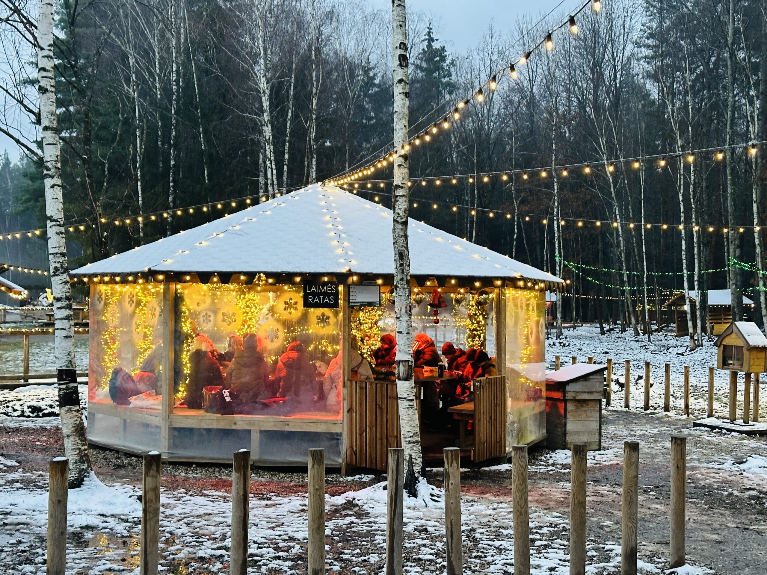 Kalėdinės pramogos Perlinių danielių parke
