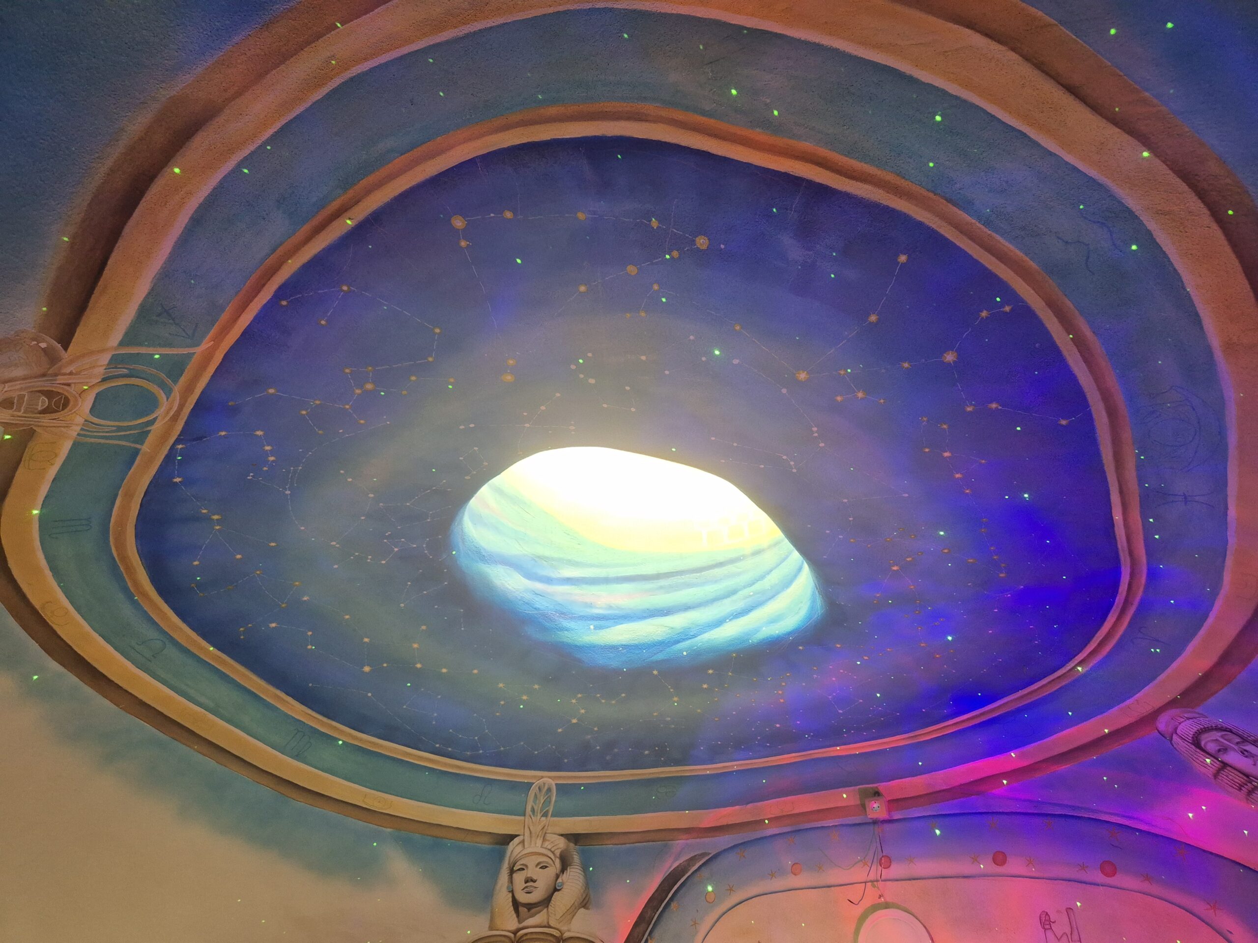 Mistiška vieta Tenerifėje: paslaptingų urvų ekspozicija nustebins net viską mačiusius