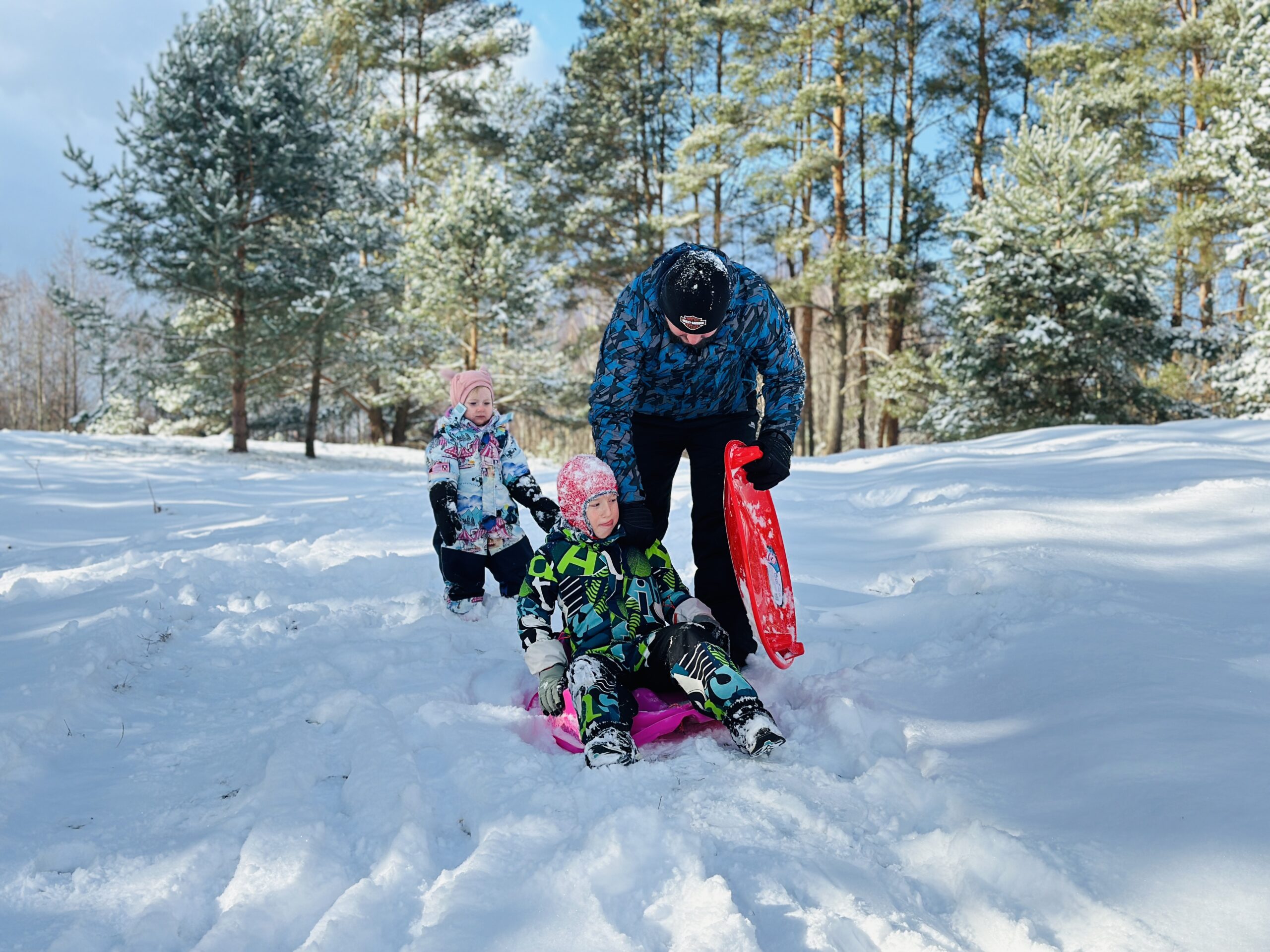 Kur Vilniuje slepiasi geriausi kalniukai čiuožinėti rogutėmis
