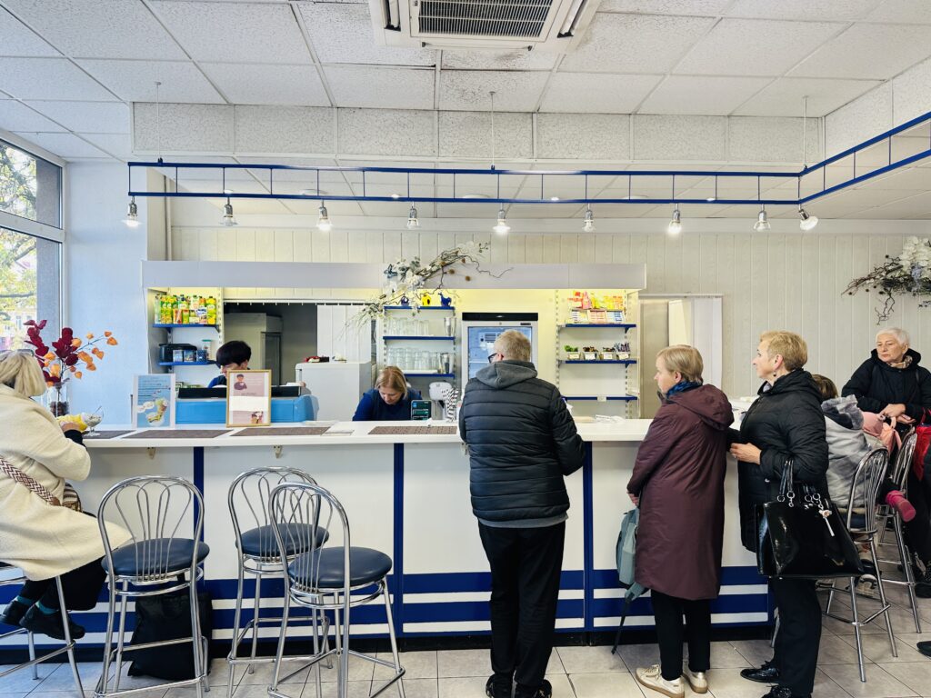 Legendinis veikiantis Pieno baras Panevėžyje