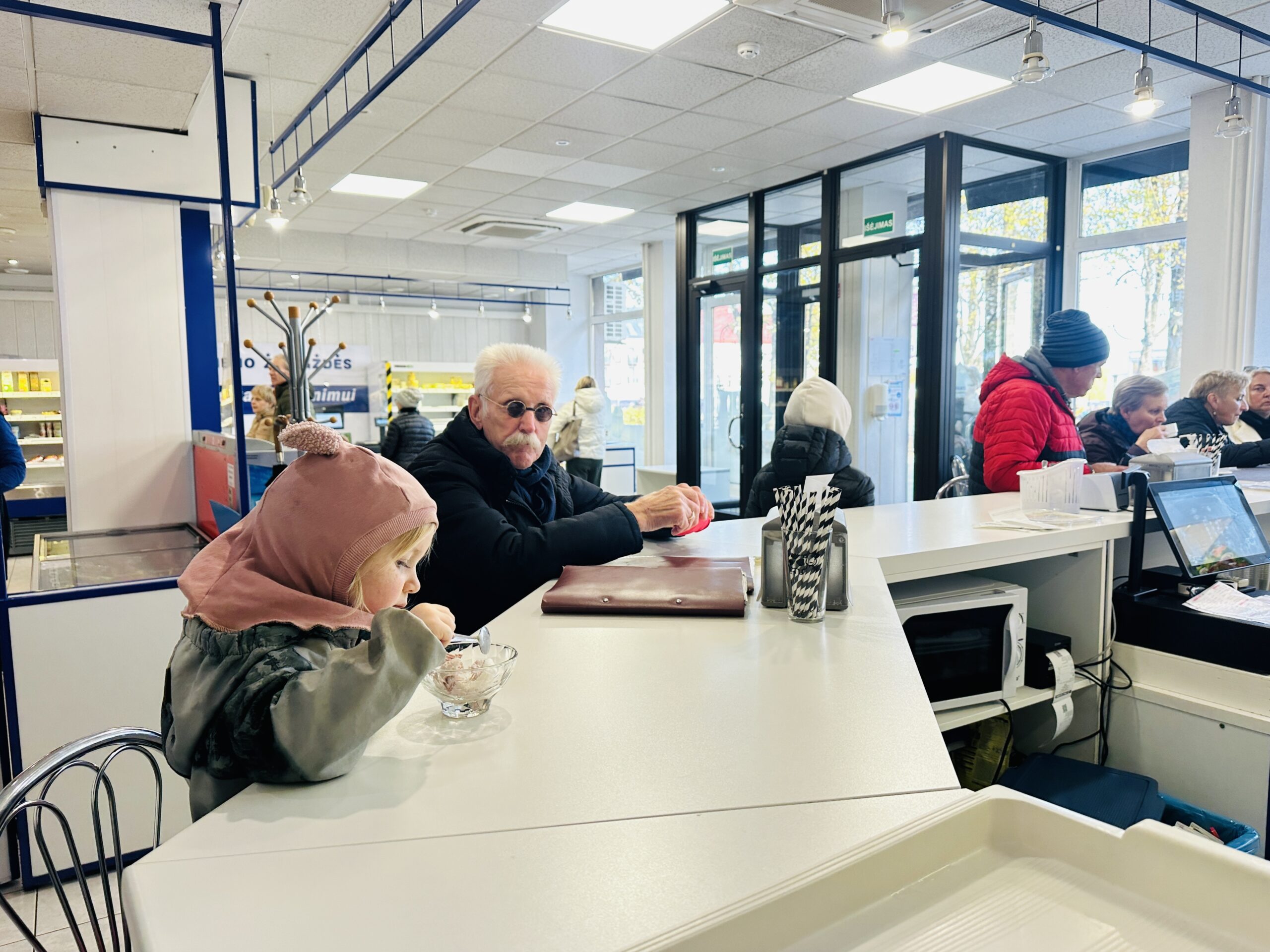 Legendinis veikiantis Pieno baras Panevėžyje