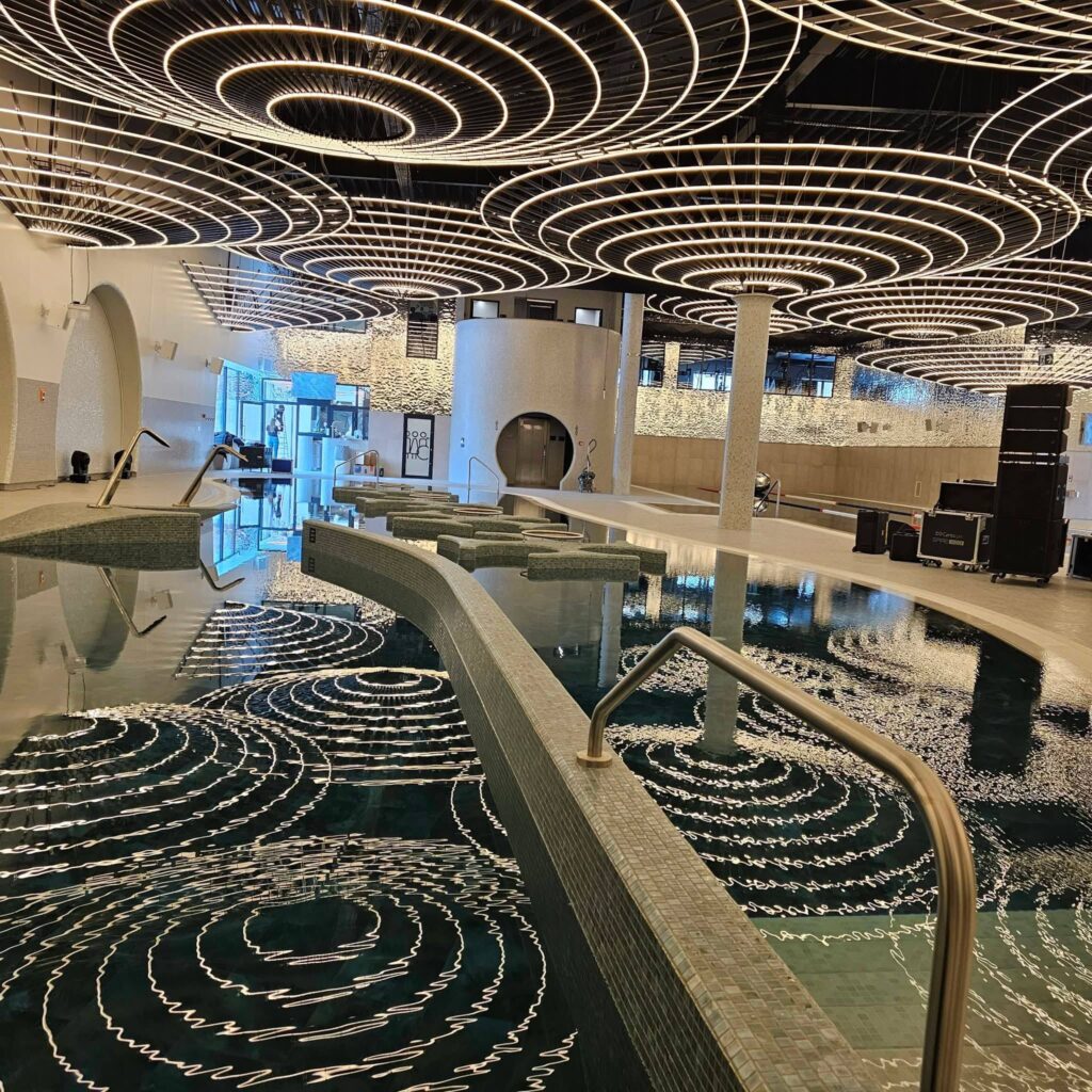 Baseinas Šiauliuose Tichė vandens namai