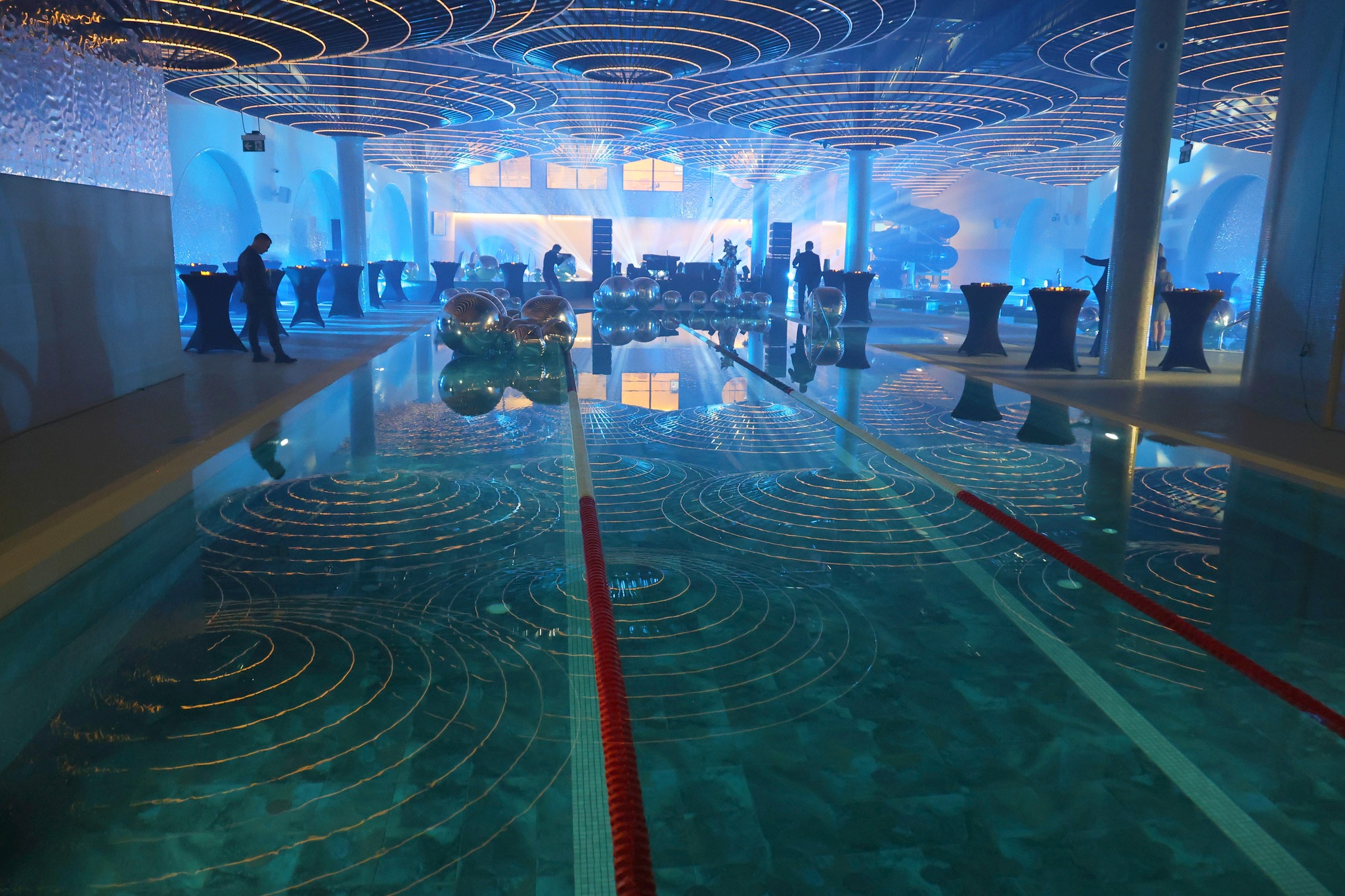 Baseinas Šiauliuose Tichė vandens namai