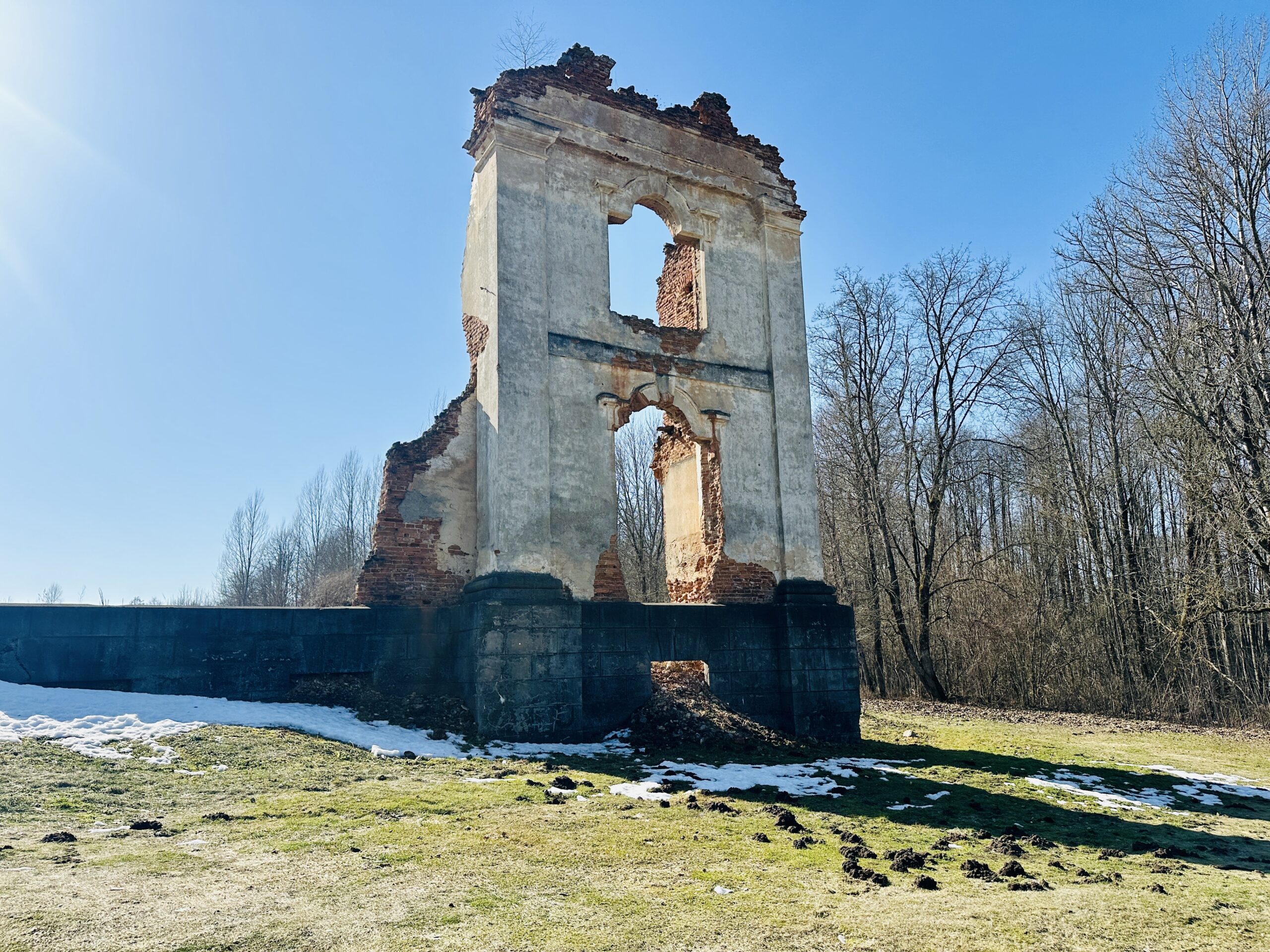 Įspūdingos vietos Lietuvoje