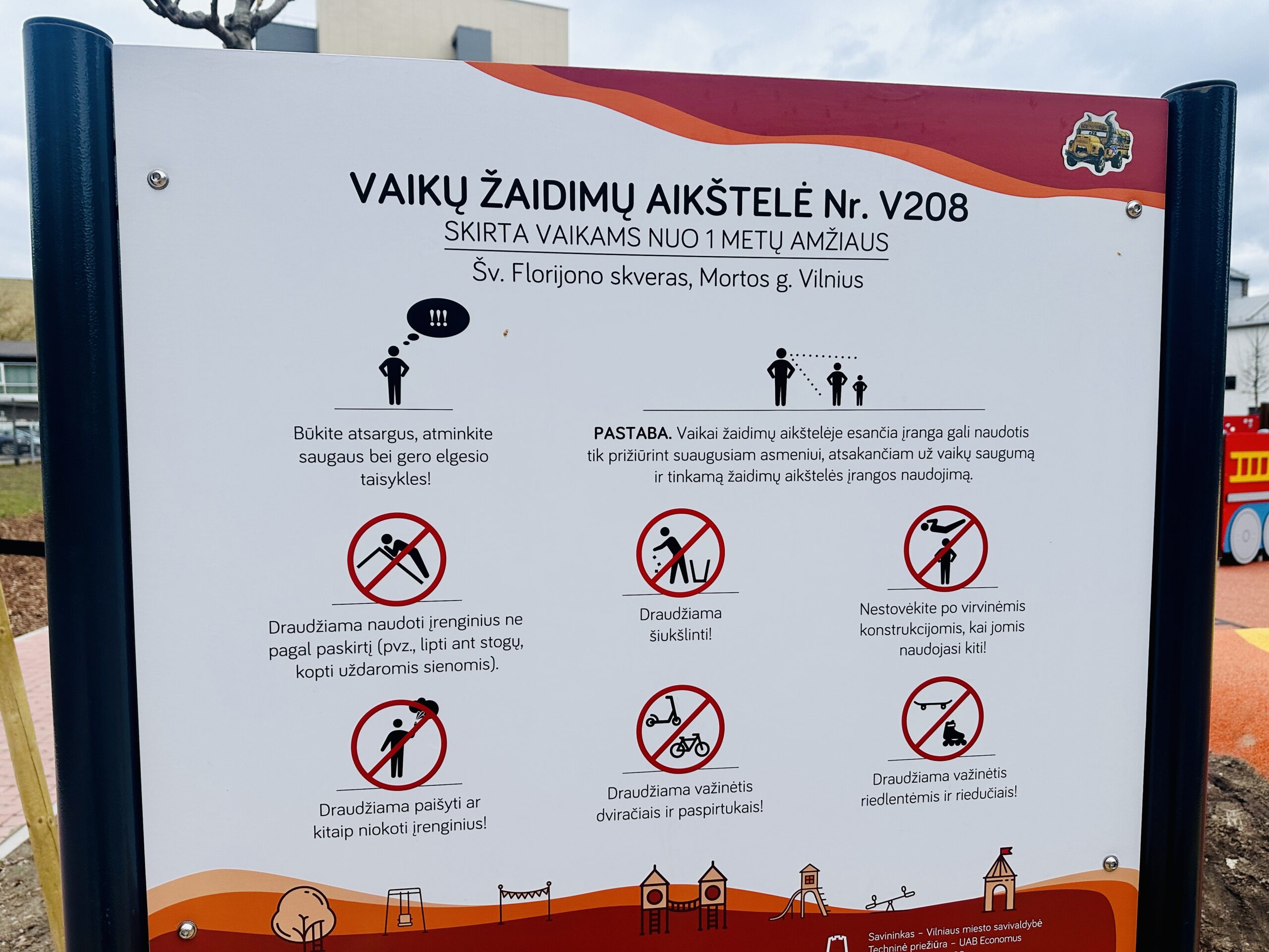 Žaidimų aikštelė Mortos gatvėje Vilniuje