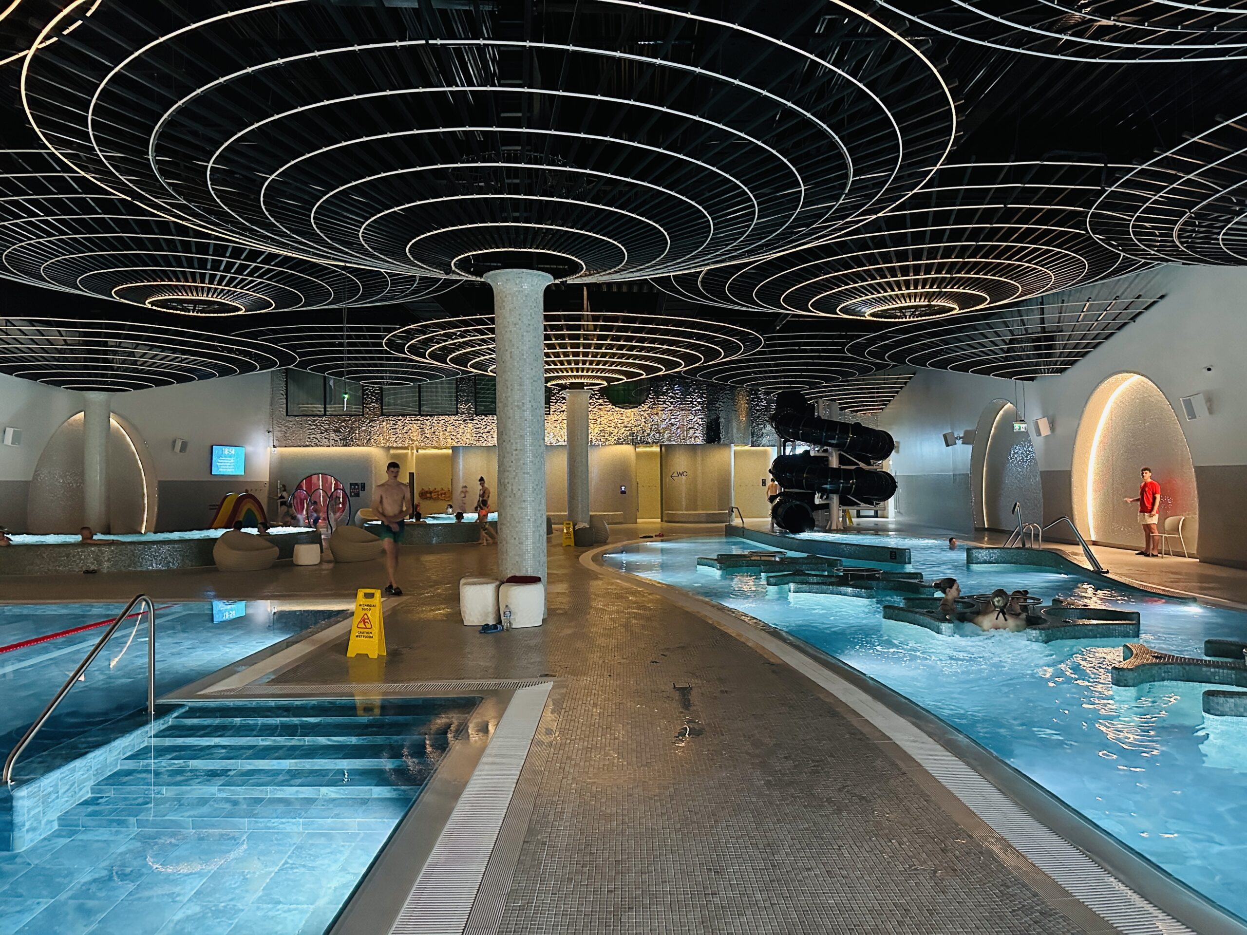 Tichė vandens namai baseinas Šiauliuose