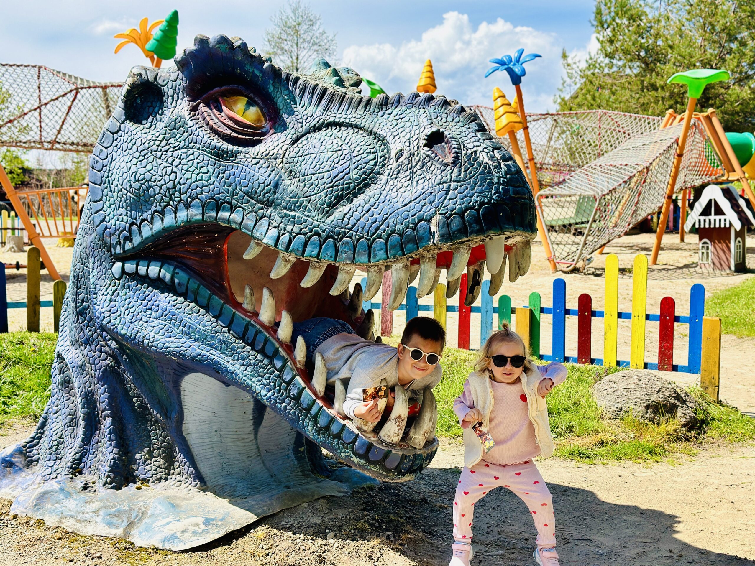 Dino parkas Radailiuose