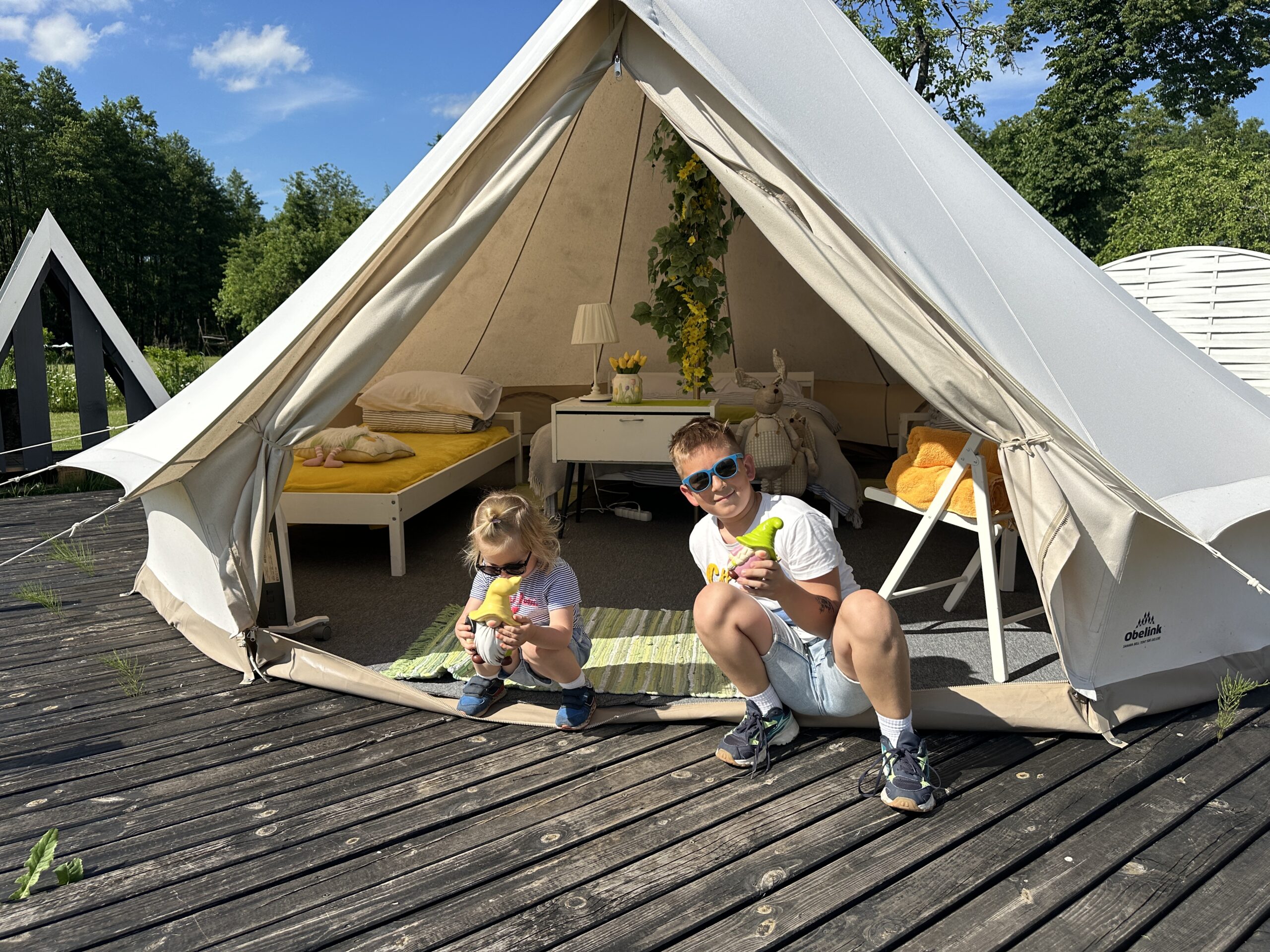 Glamping su vaikais Lietuvoje