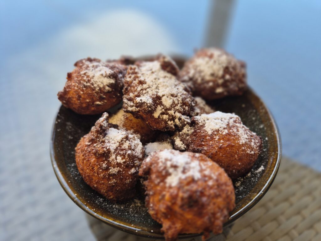 Tinginio varškės spurgytės – greitas ir paprastas receptas