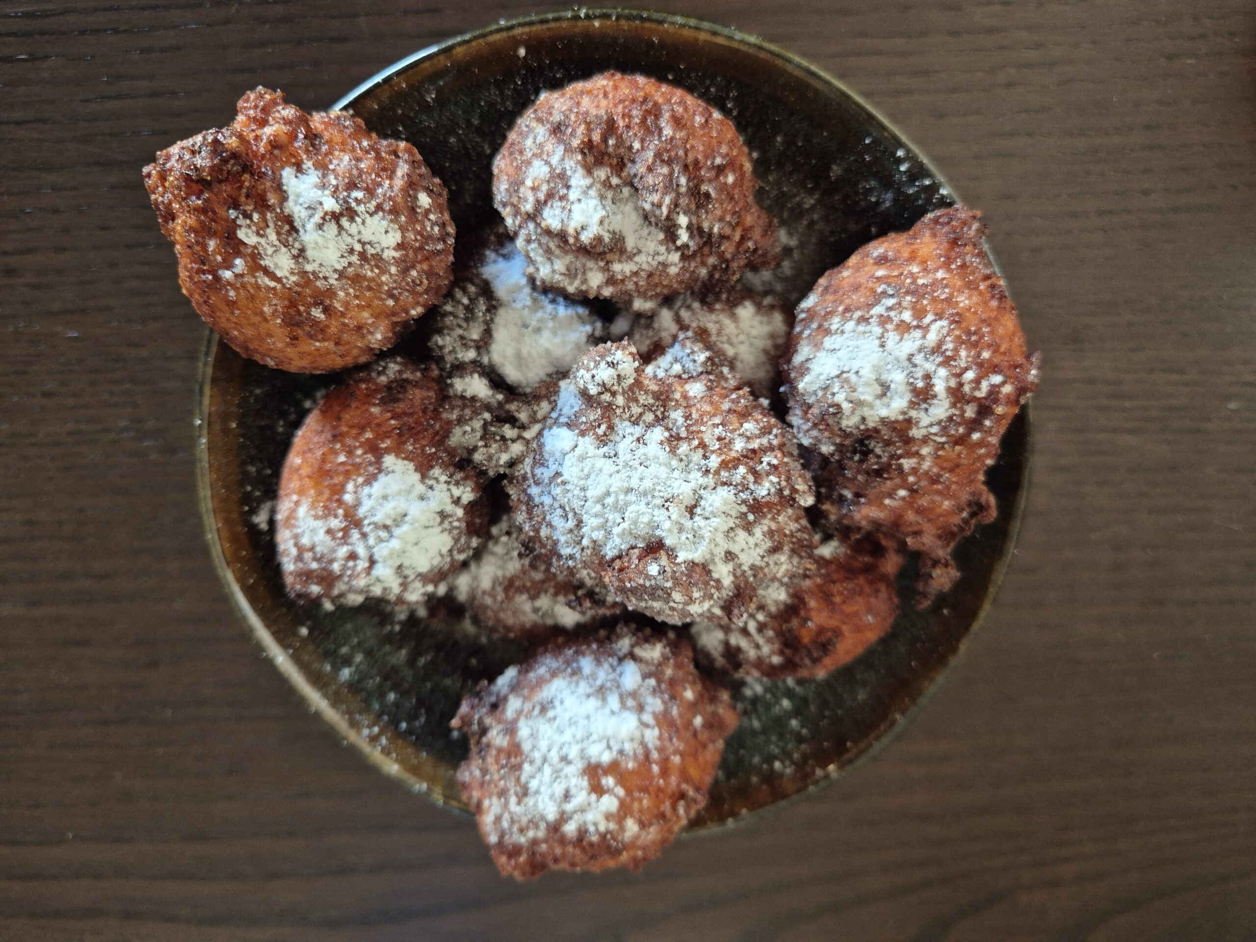 Tinginio varškės spurgytės – greitas ir paprastas receptas