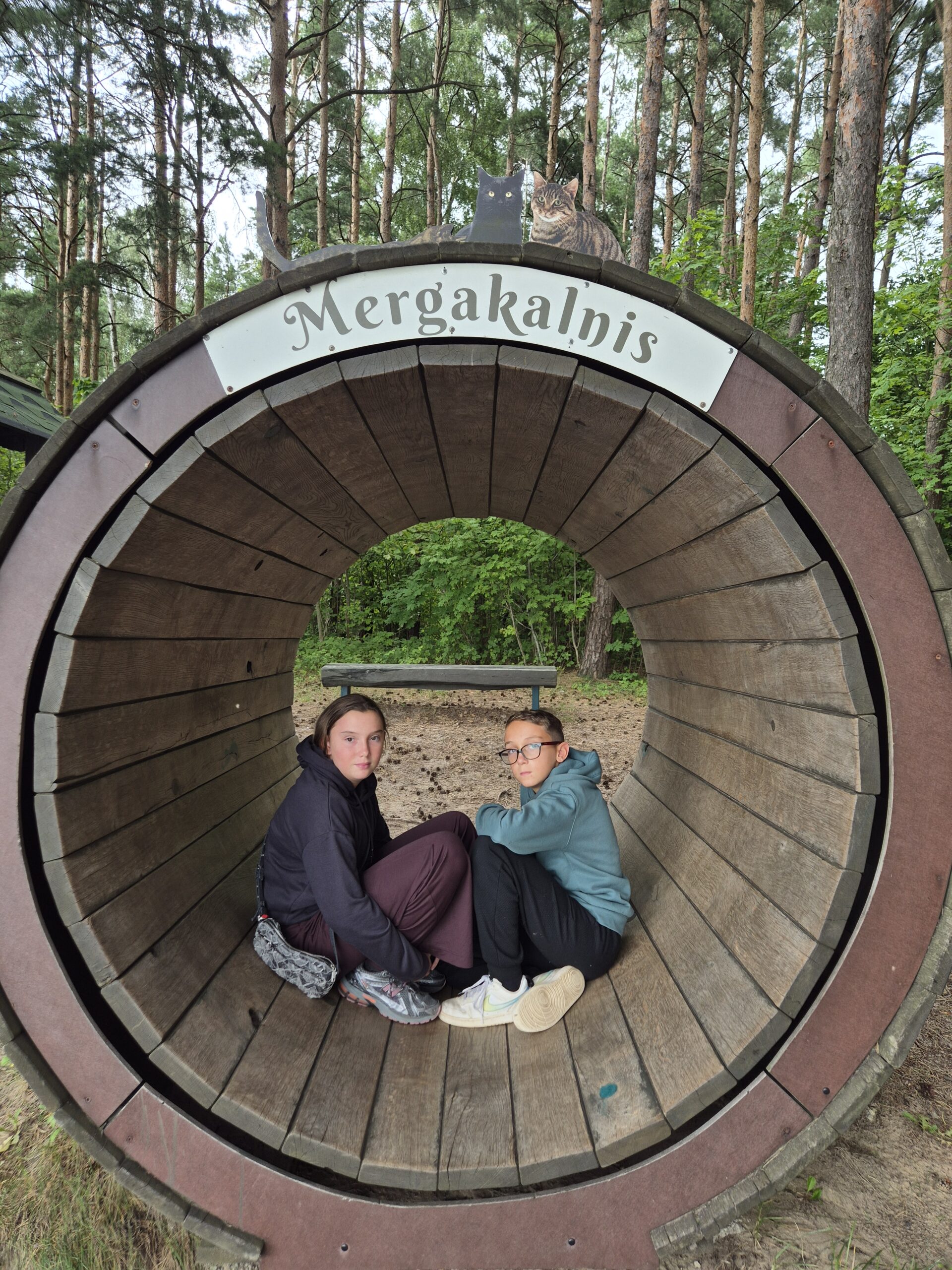 Mergakalnis