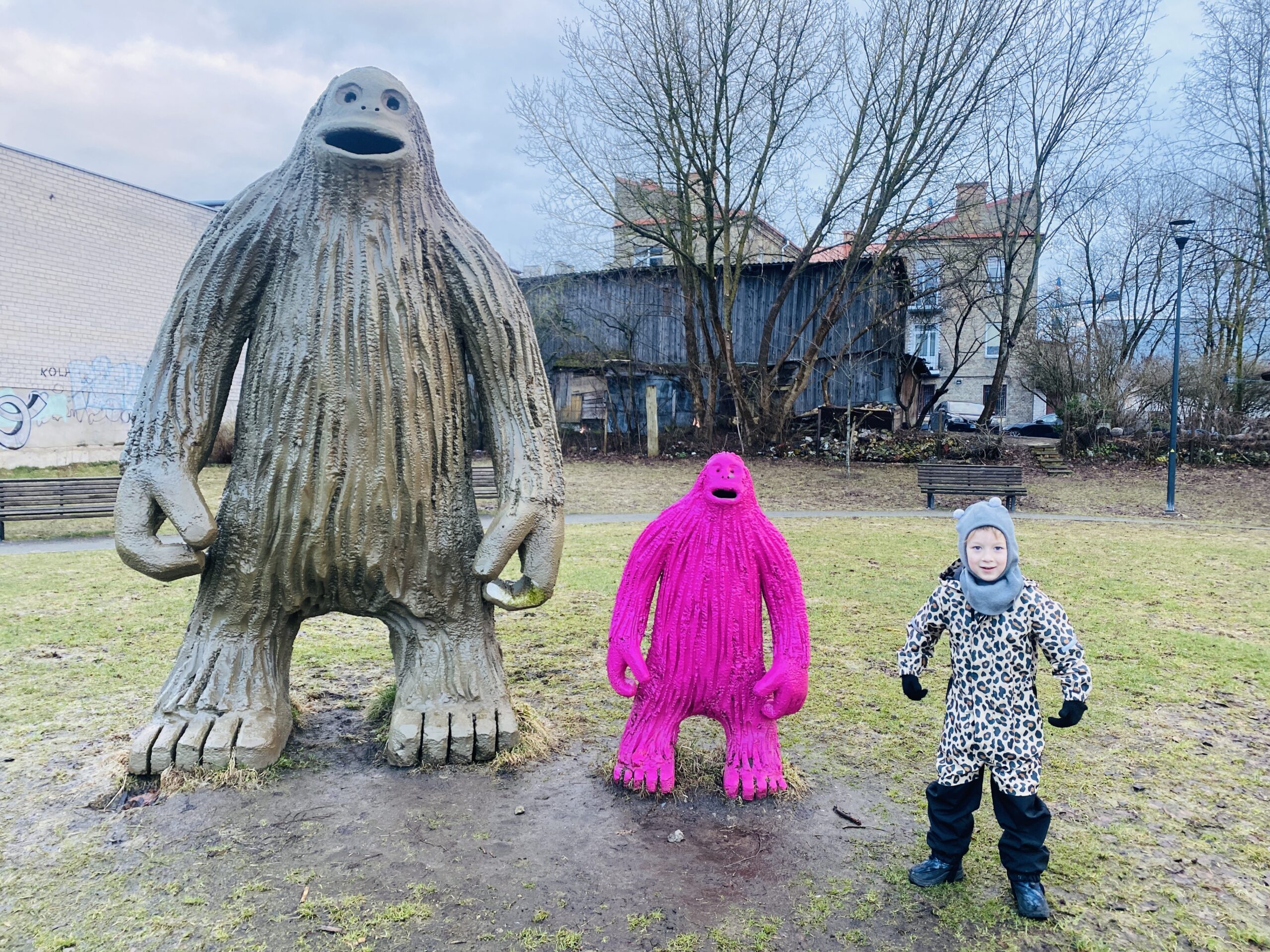 Sniego žmonių skulptūros Vilniuje