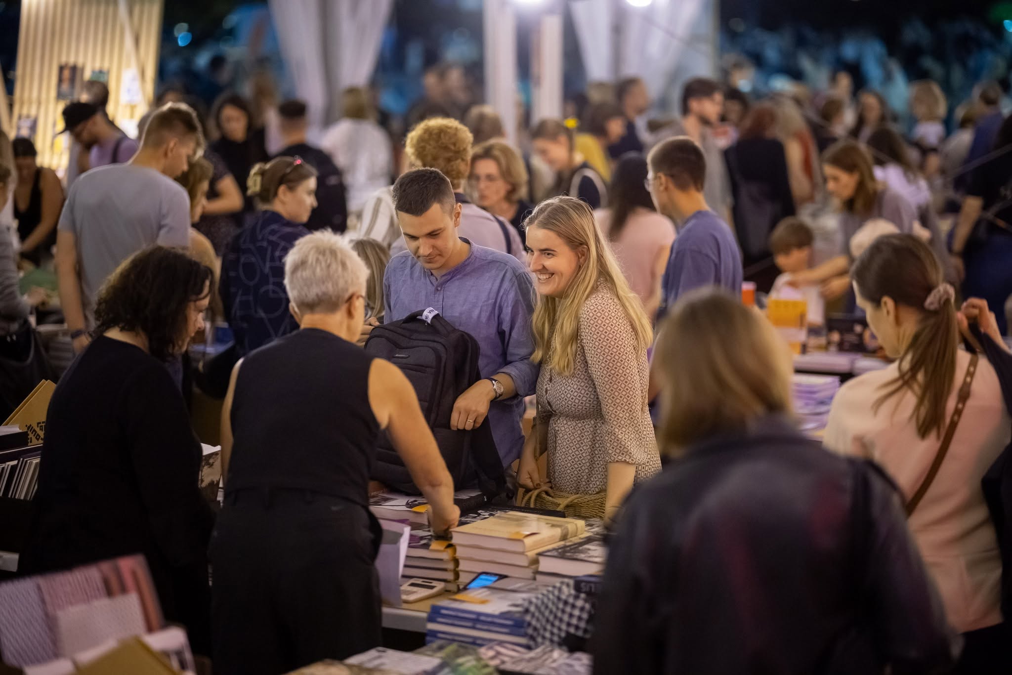 Knygų ir literatūros susitikimai pasklis po tris Vilniaus vietas (S. Žiūros nuotr.)