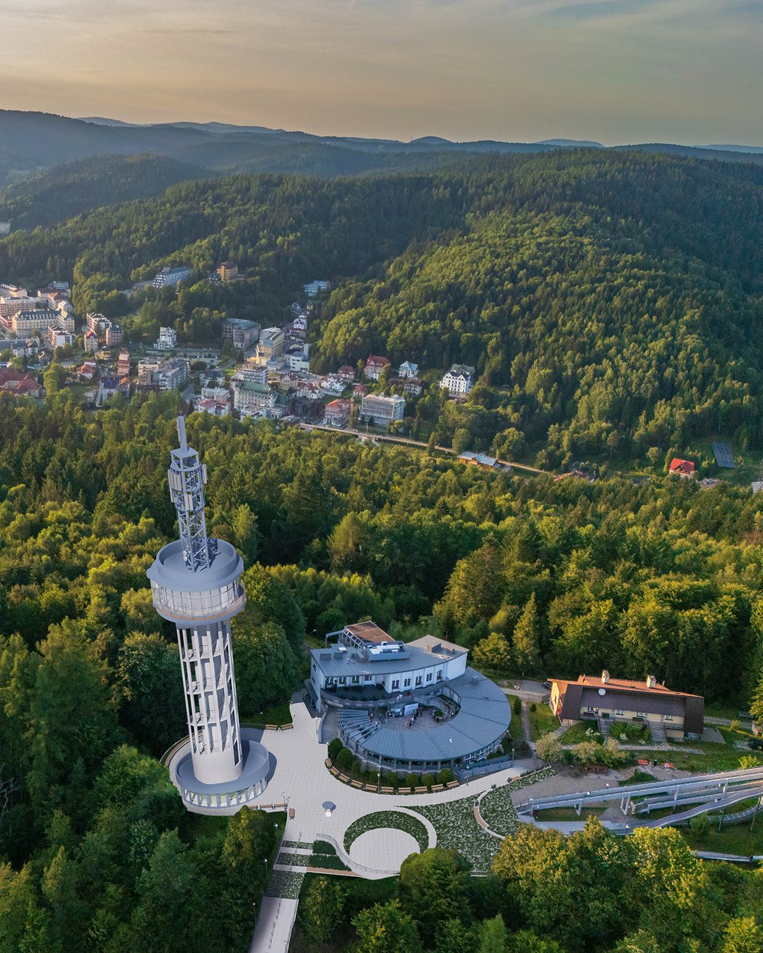 Apžvalgos bokštas Lenkijoje ant Góra Parkowa kalno