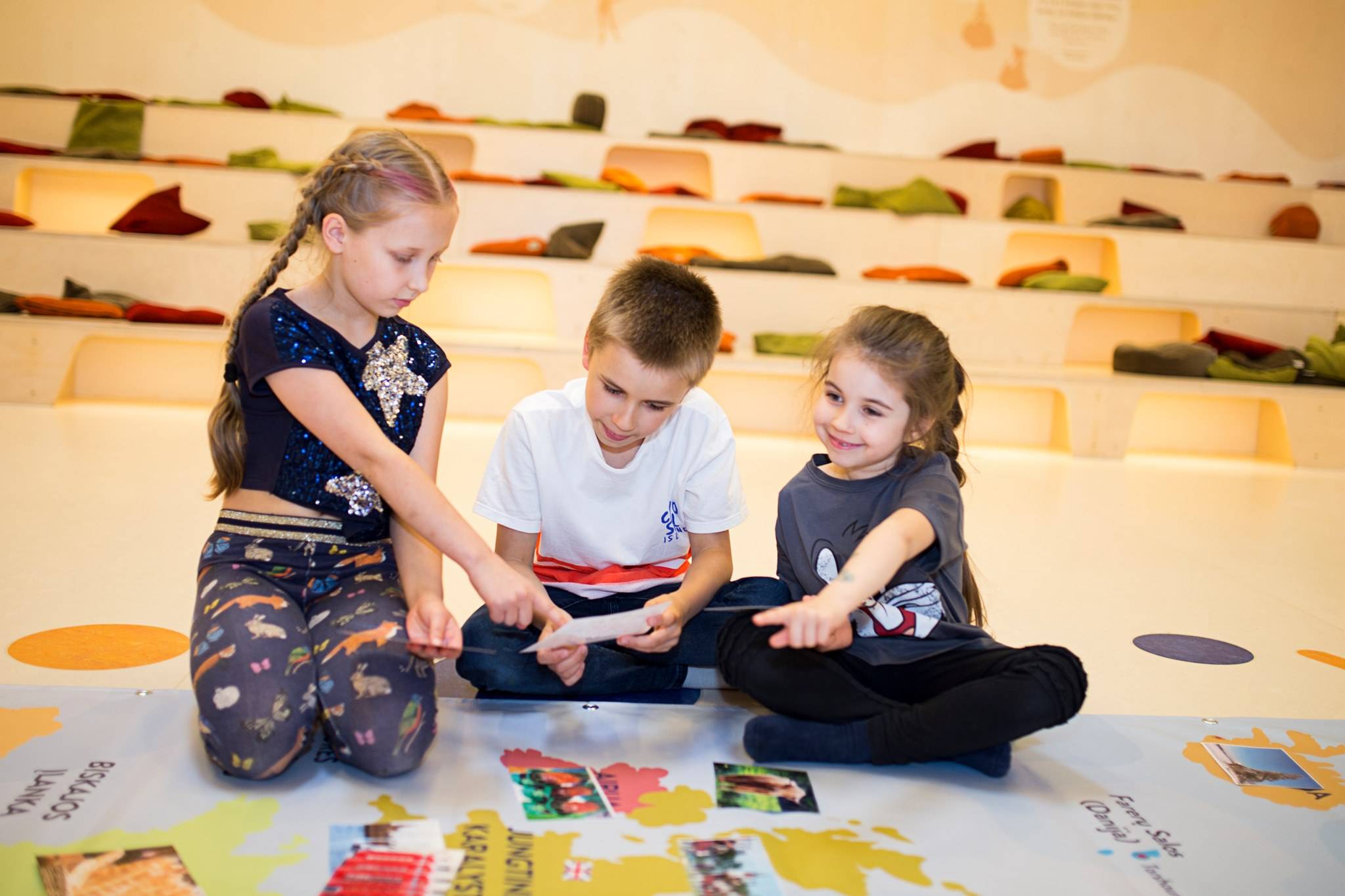 CurioCity edukacijos mokyklų ir darželių grupėms: mokymasis per žaidimą ir tyrinėjimą