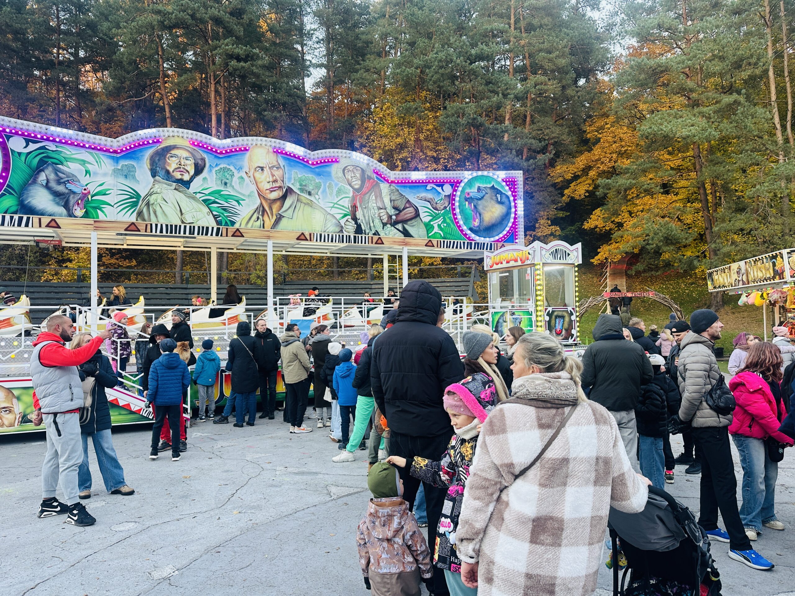 Karuselių zona Kalnų parke