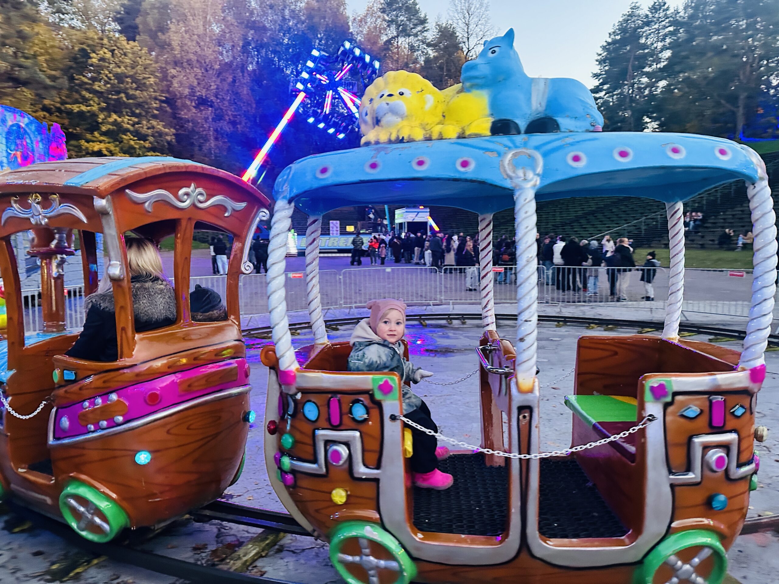 Karuselių zona Kalnų parke