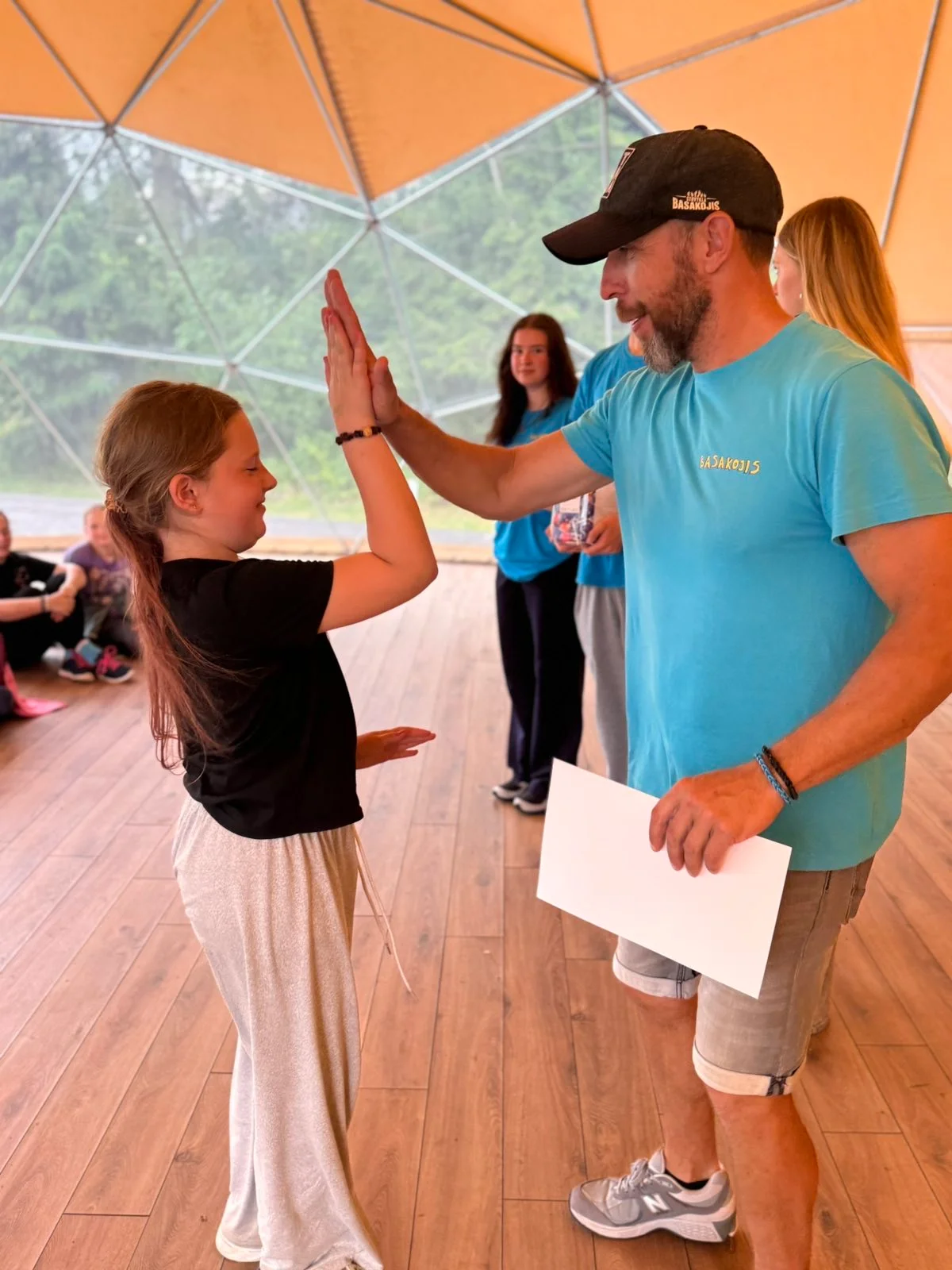 Stovyklos vaikams su nakvyne