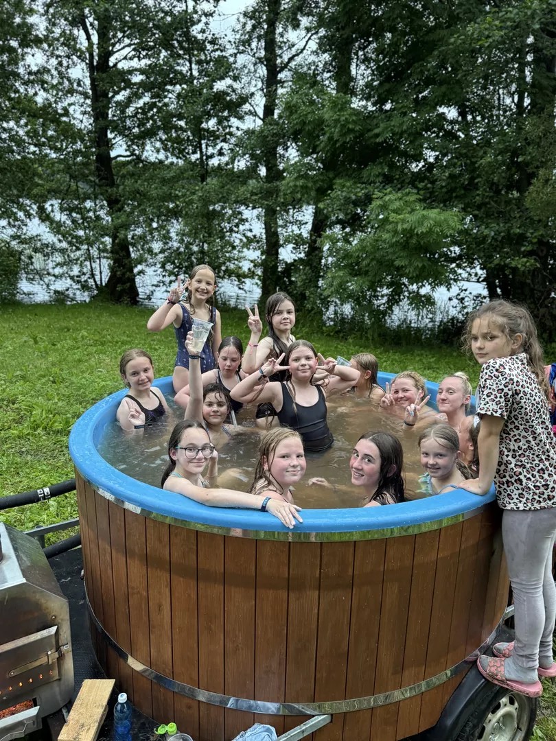 Mokomės gyventi aktyviai stovyklos su nakvyne