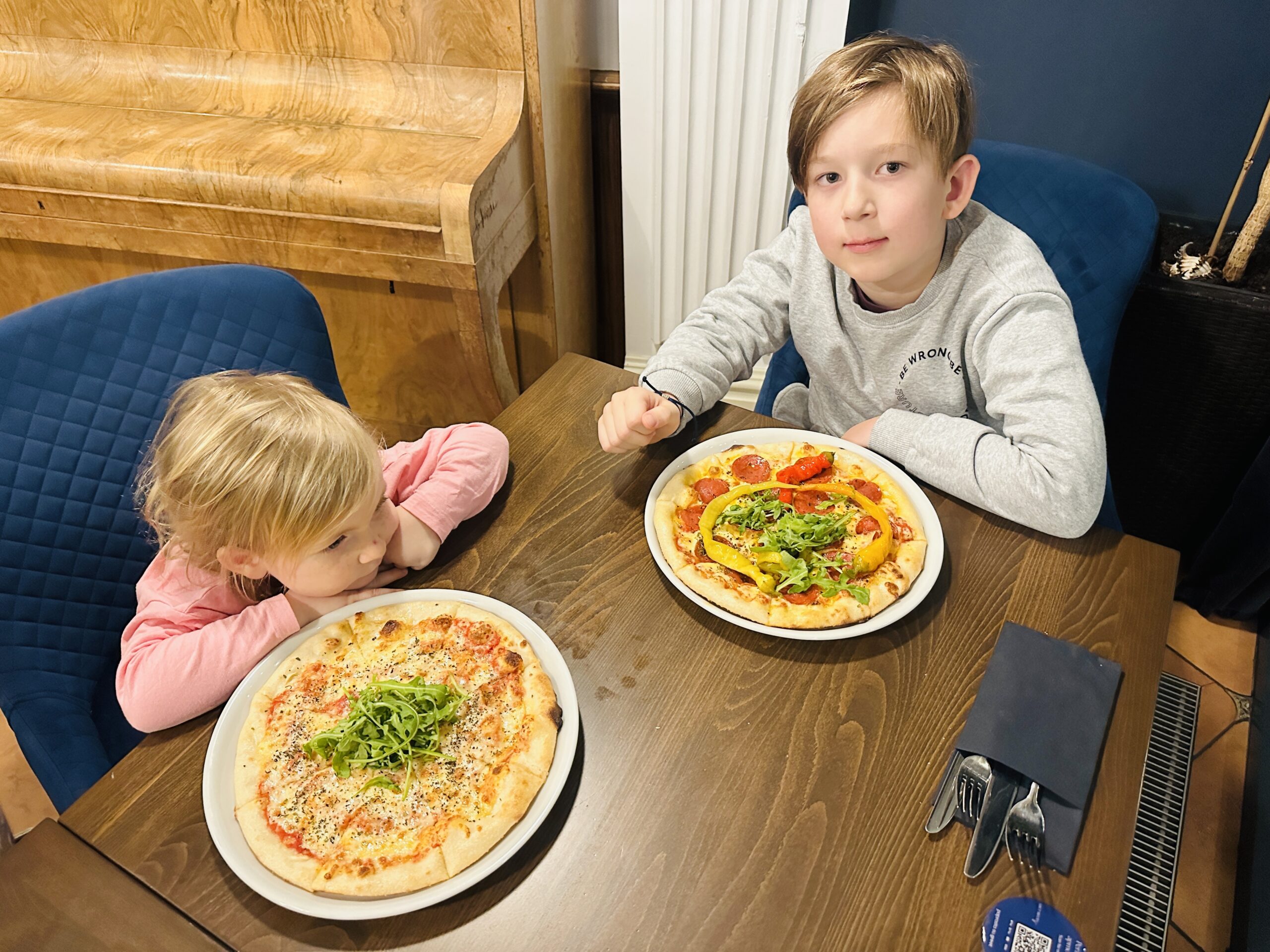 Viešbučio restoranas turiu puikiu pietų ir vakarienės pasiūlymus