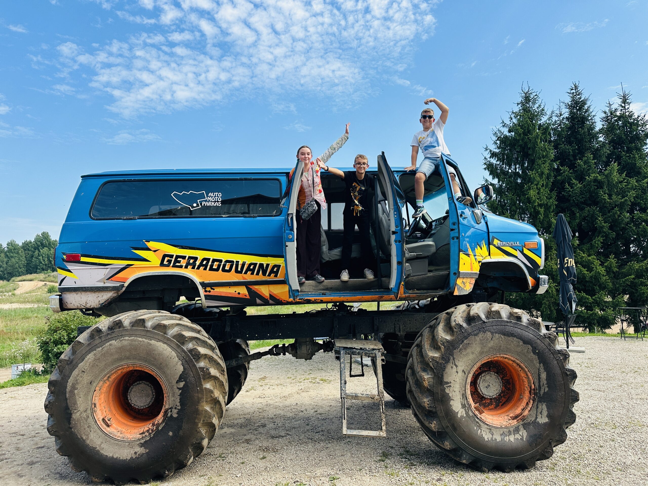Monster Truck ir Monster Bus Lietuvoje