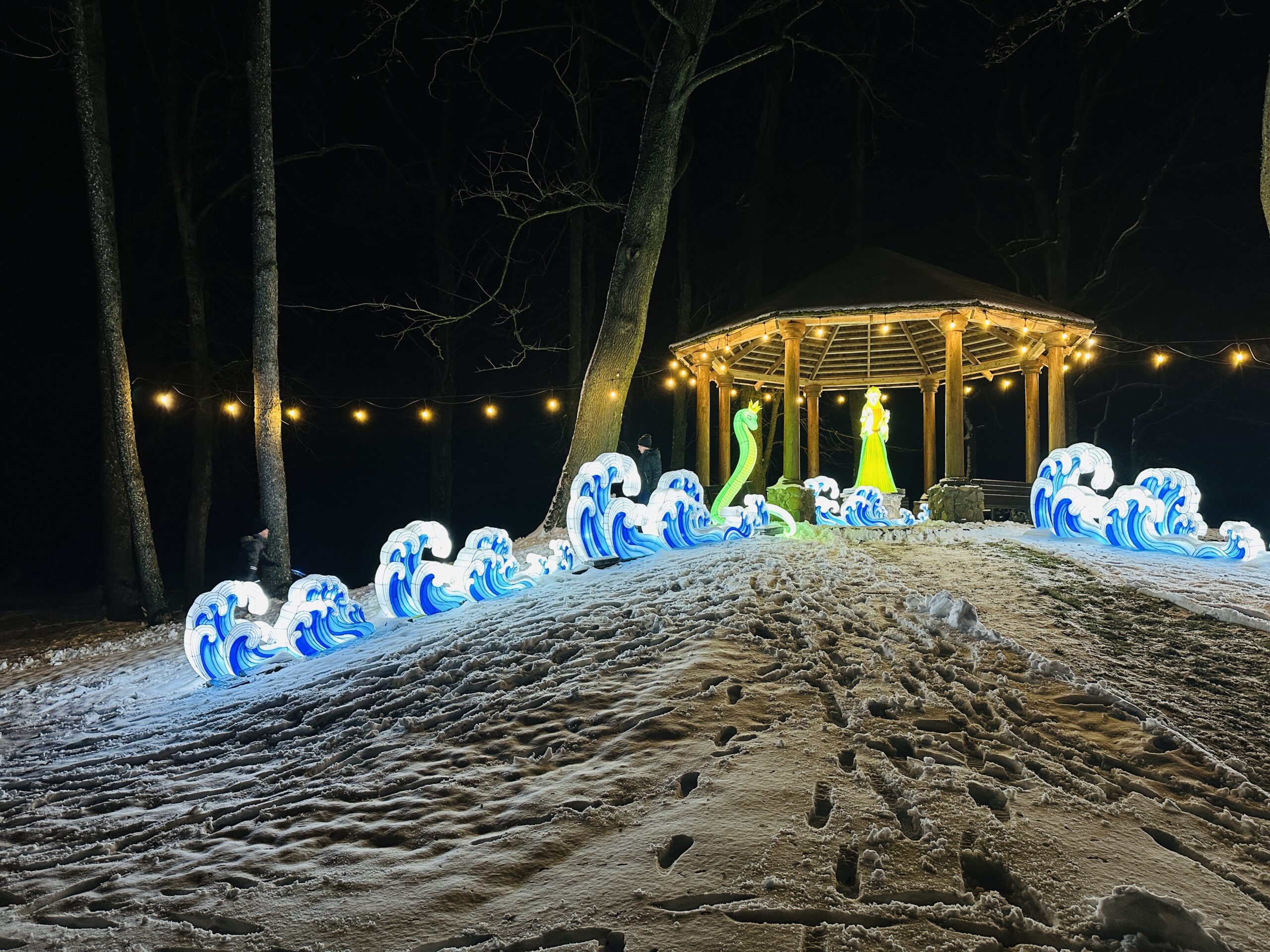 Šviesų festivalis Bistrampolio dvare