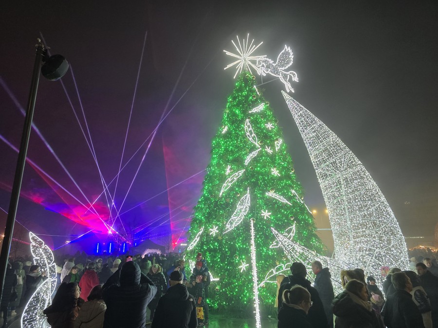 Radviliškio Kalėdų eglutė 2025