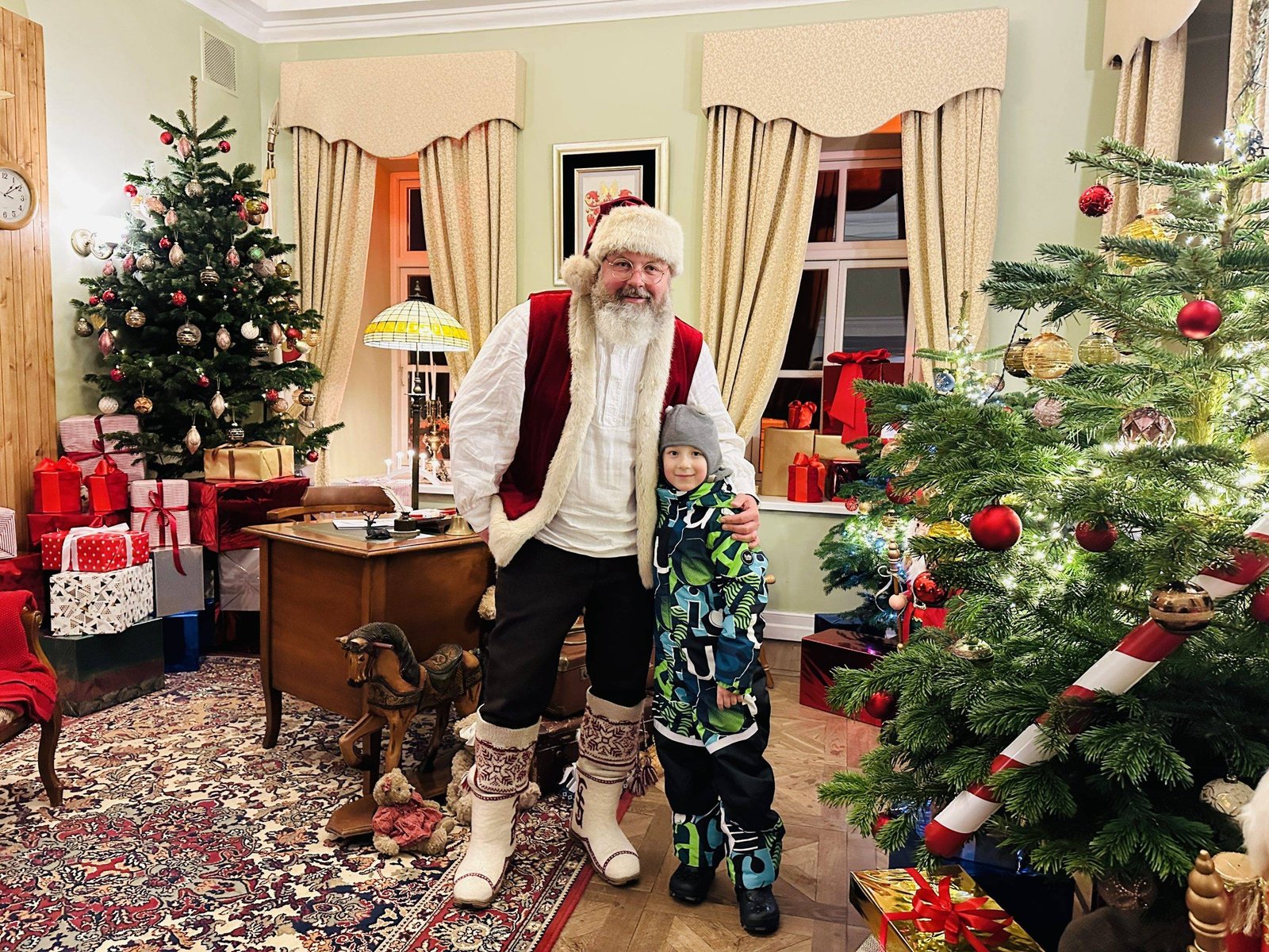 Kalėdų Senelio rezidencijos Lietuvoje 2025: žiemos pramogų gidas