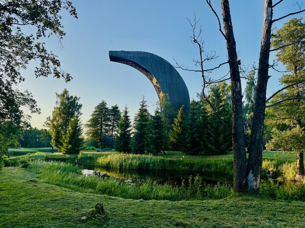 Gražiausi apžvalgos bokštai Lietuvoje: vietos, kur atsiveria įspūdingi vaizdai