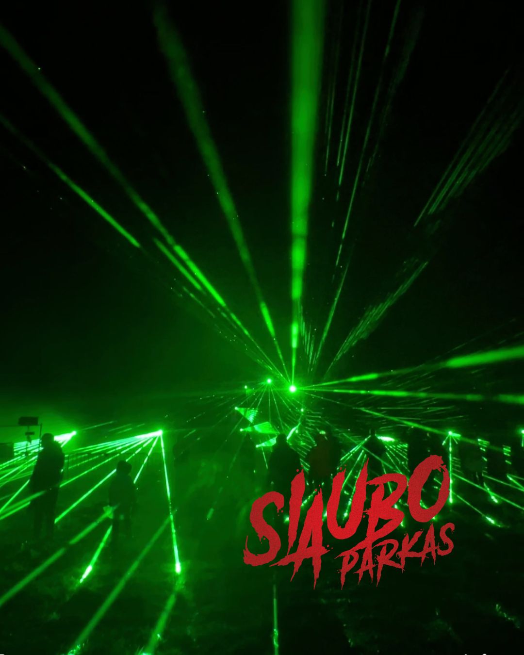 Lazerių šou Siaubo parke Anykščiuose